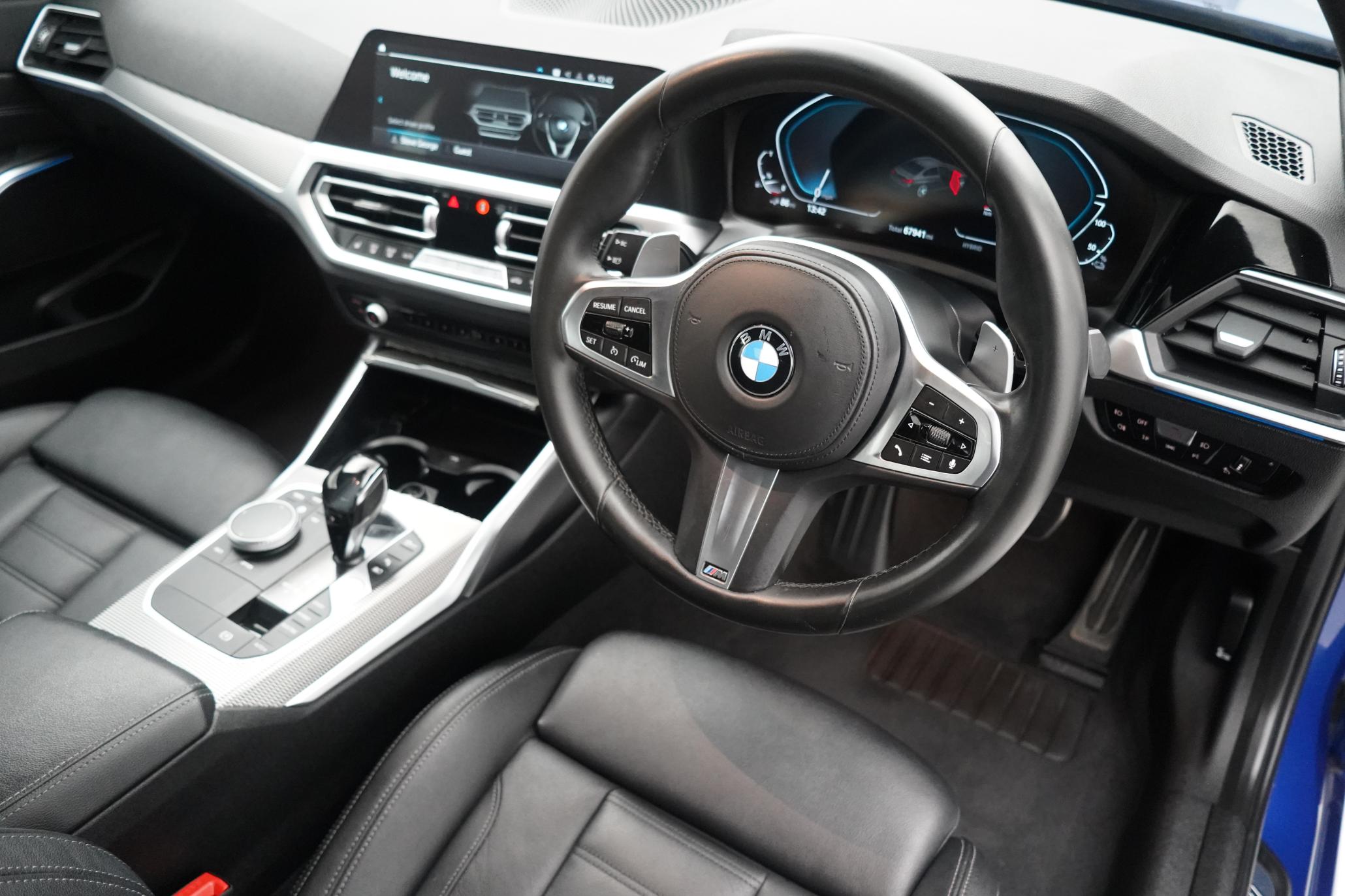 BMW 3 Series 2.0 330e 12kWh M Sport Saloon 4dr Petrol Plug-in Hybrid Auto Euro 6 (s/s) (292 ps)