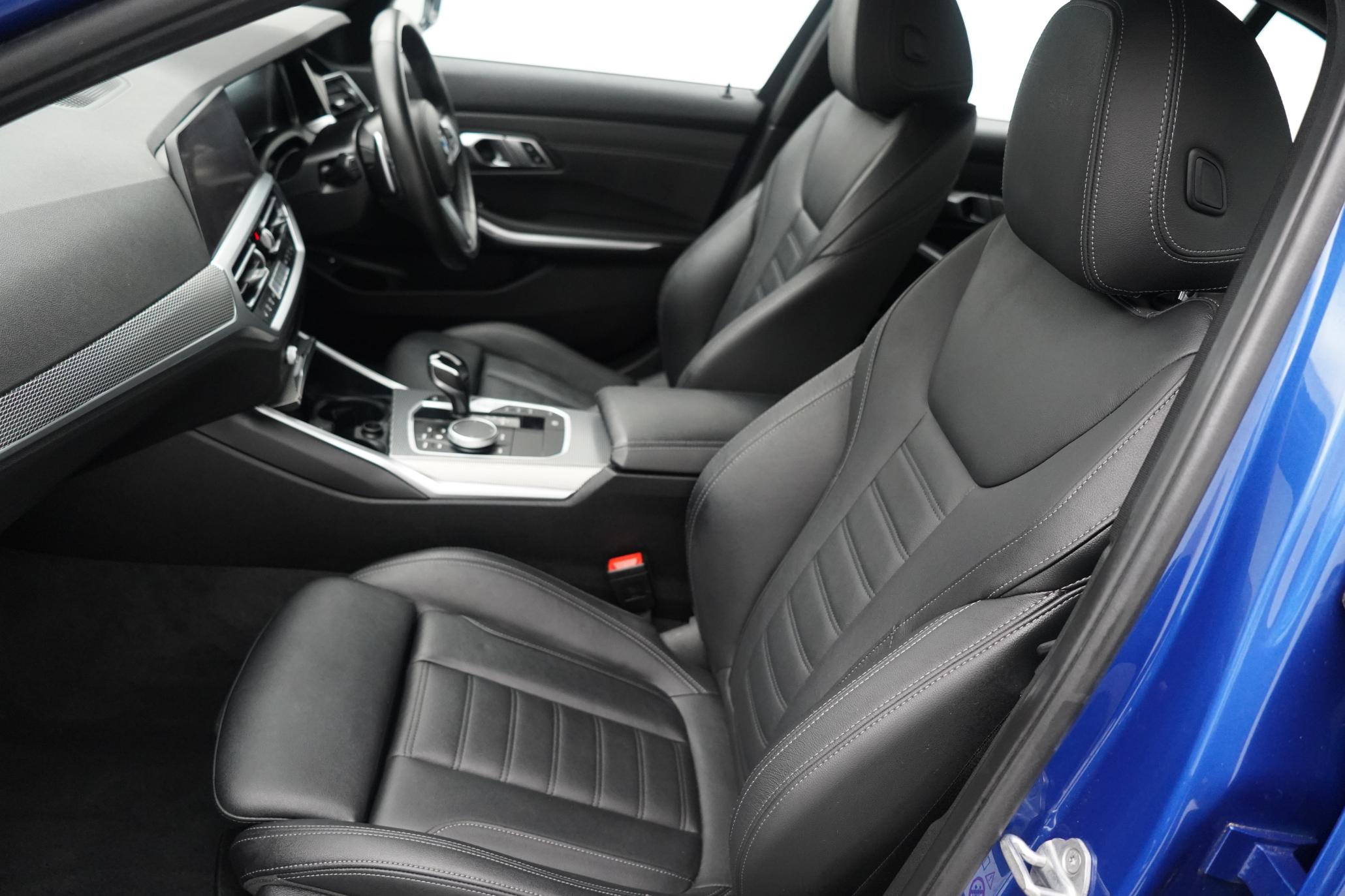 BMW 3 Series 2.0 330e 12kWh M Sport Saloon 4dr Petrol Plug-in Hybrid Auto Euro 6 (s/s) (292 ps)