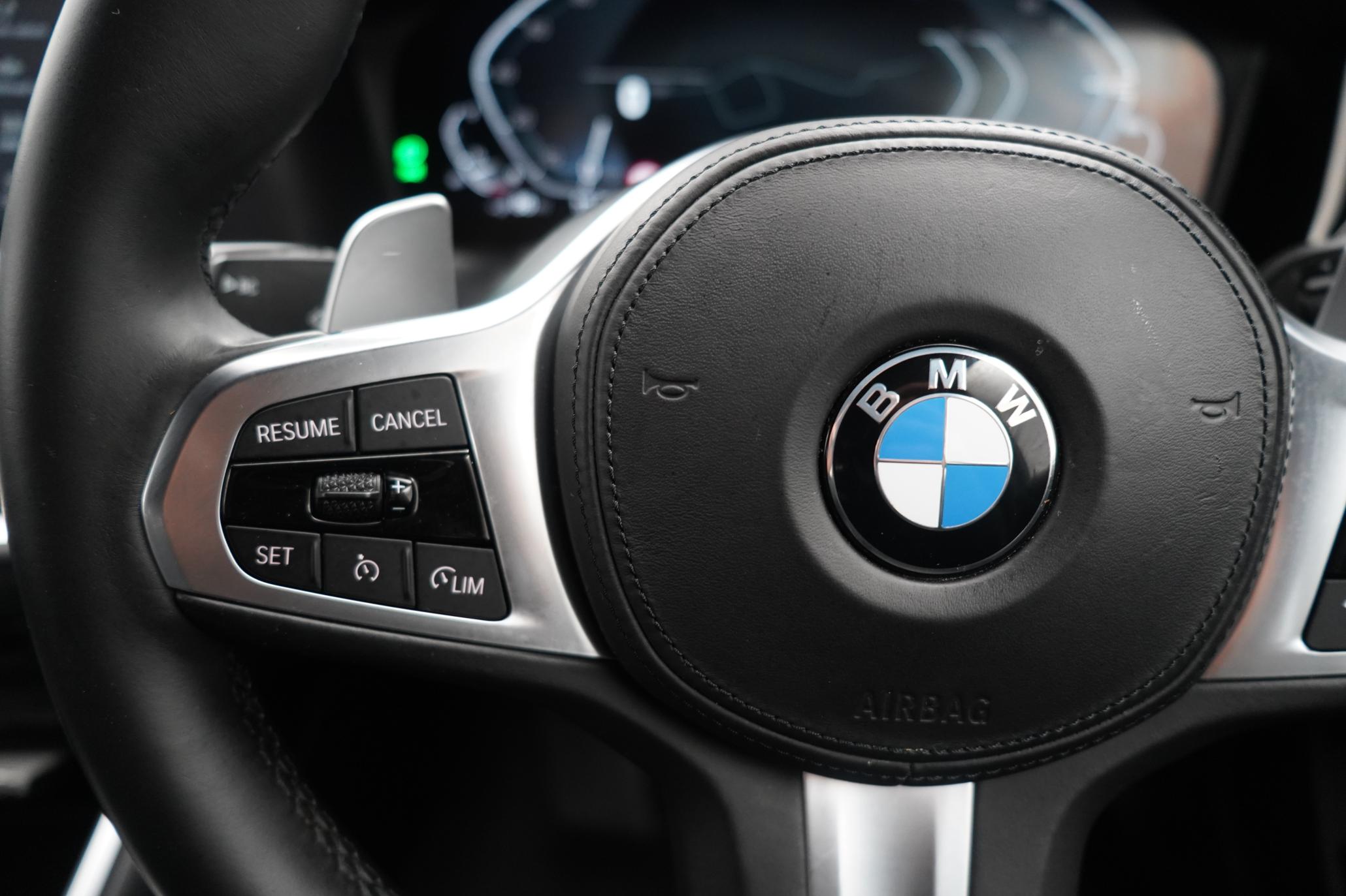 BMW 3 Series 2.0 330e 12kWh M Sport Saloon 4dr Petrol Plug-in Hybrid Auto Euro 6 (s/s) (292 ps)