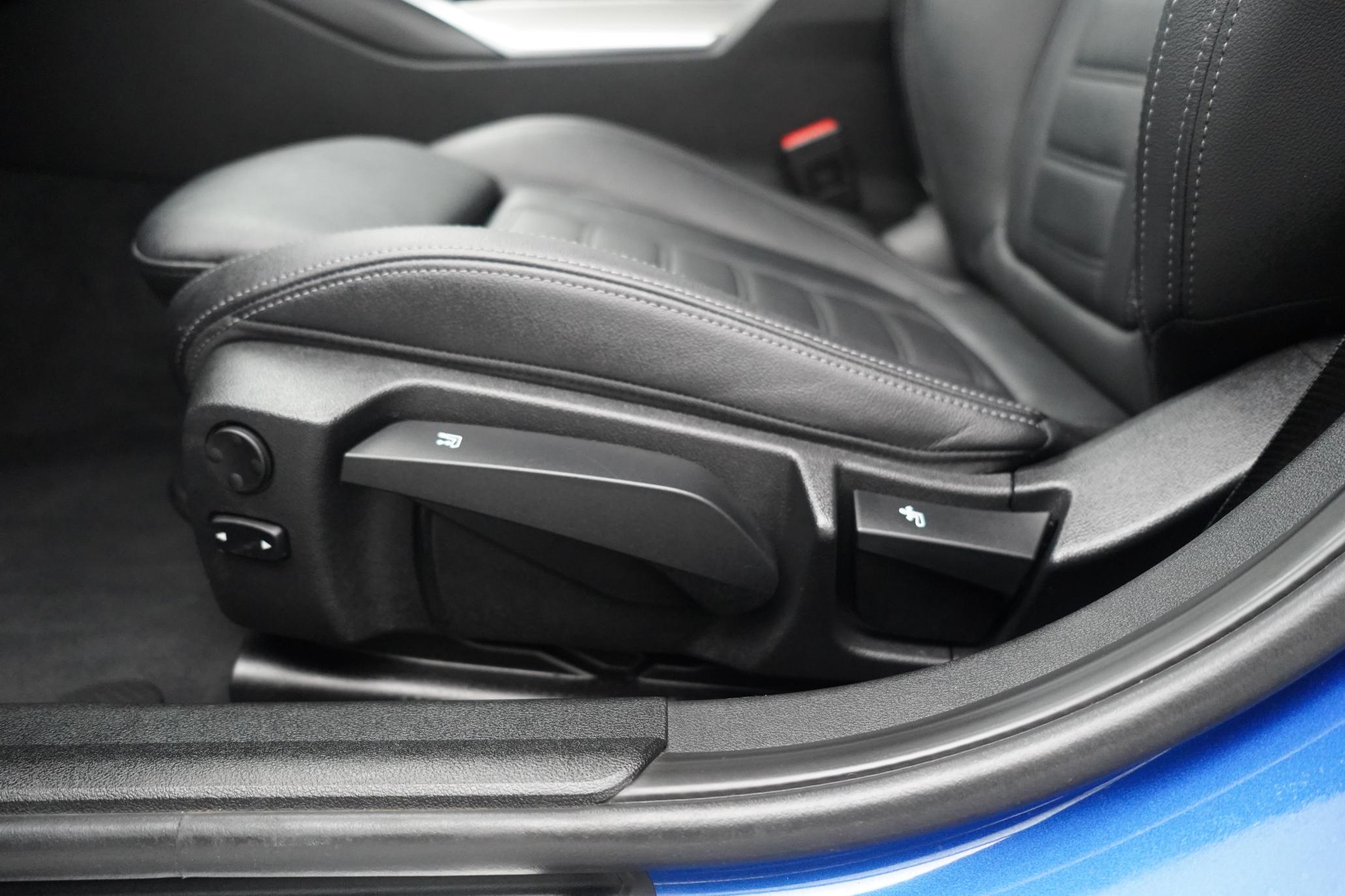 BMW 3 Series 2.0 330e 12kWh M Sport Saloon 4dr Petrol Plug-in Hybrid Auto Euro 6 (s/s) (292 ps)