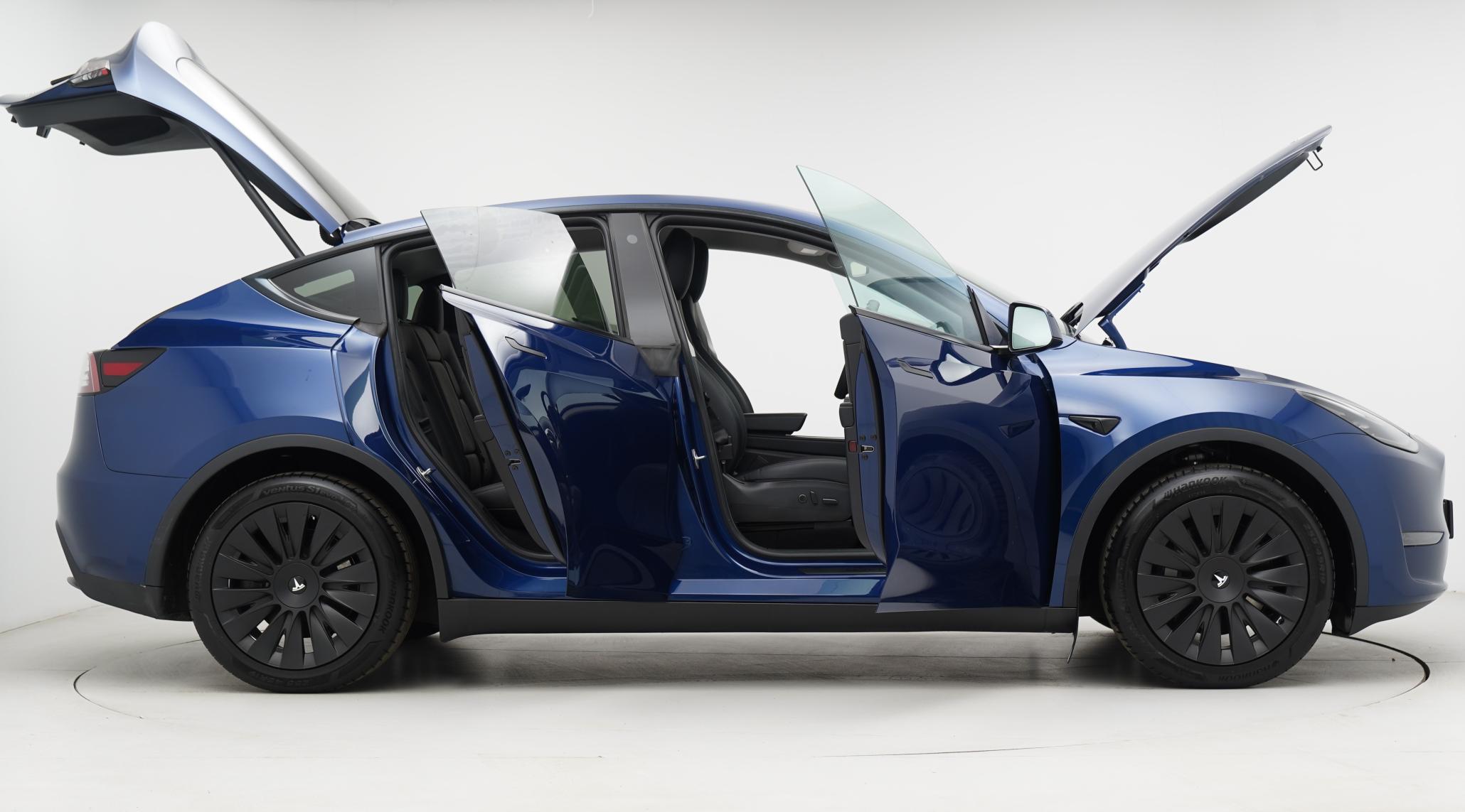Tesla Model Y (Dual Motor) Long Range SUV 5dr Electric Auto 4WDE (384 bhp)
