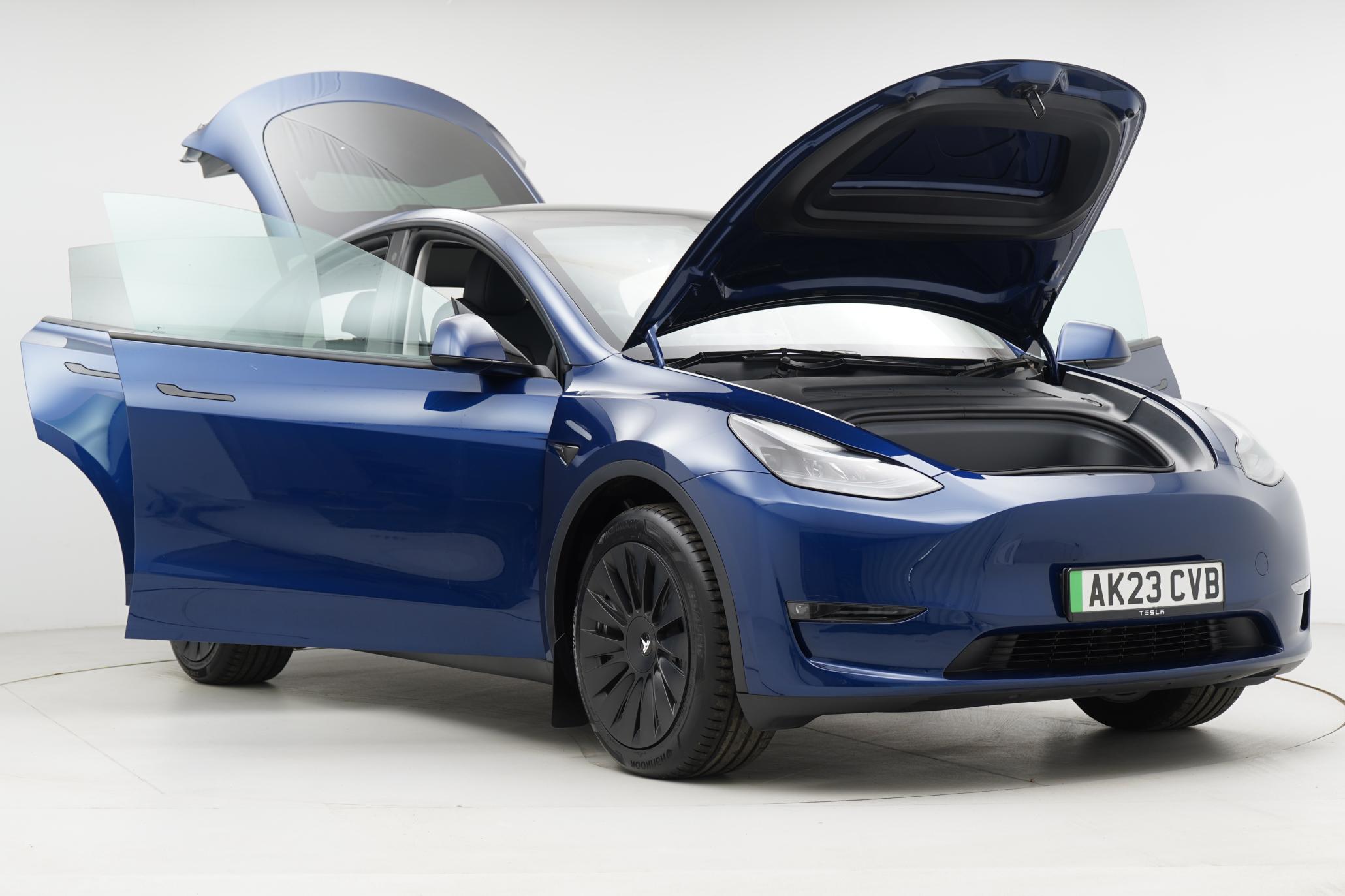 Tesla Model Y (Dual Motor) Long Range SUV 5dr Electric Auto 4WDE (384 bhp)