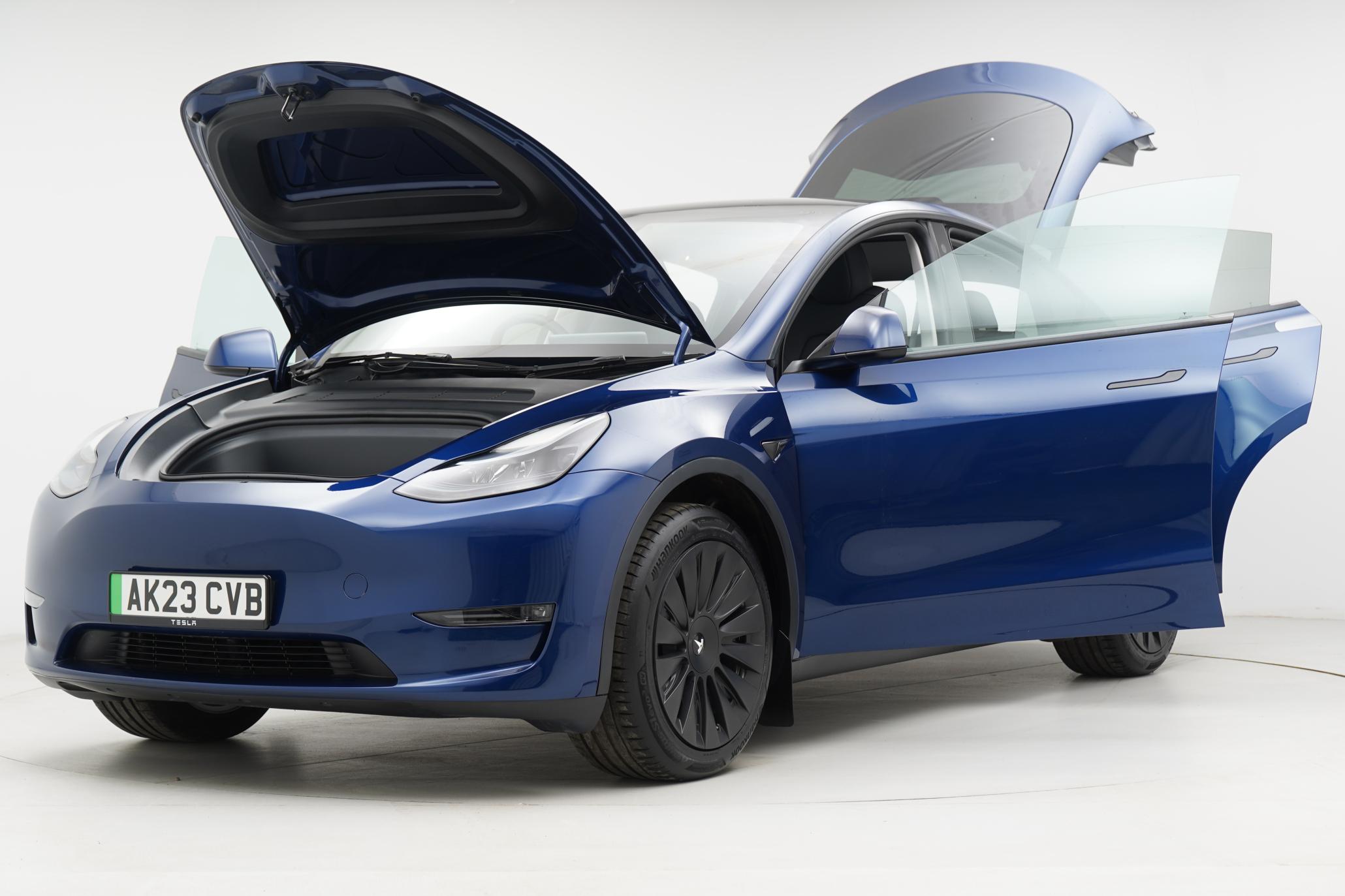 Tesla Model Y (Dual Motor) Long Range SUV 5dr Electric Auto 4WDE (384 bhp)