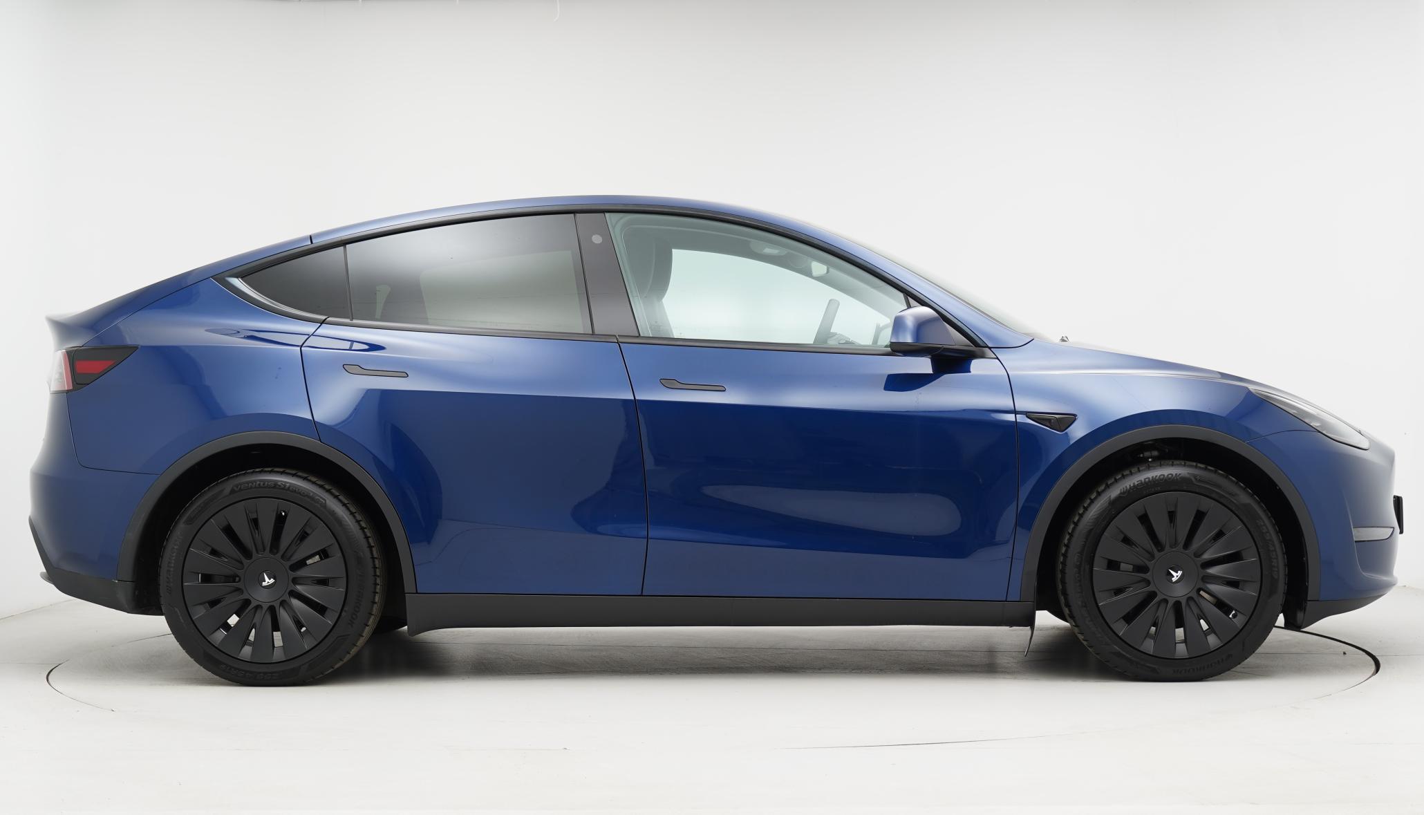 Tesla Model Y (Dual Motor) Long Range SUV 5dr Electric Auto 4WDE (384 bhp)