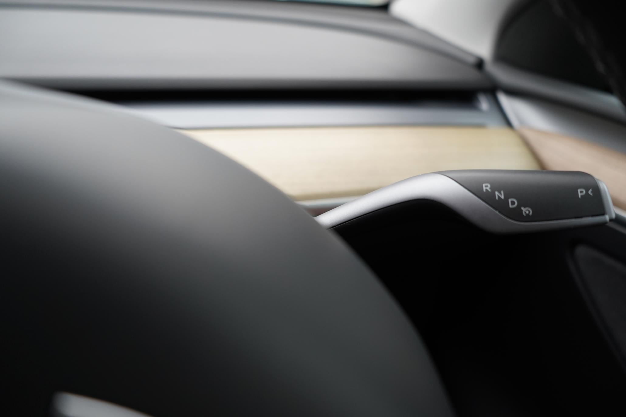 Tesla Model Y (Dual Motor) Long Range SUV 5dr Electric Auto 4WDE (384 bhp)
