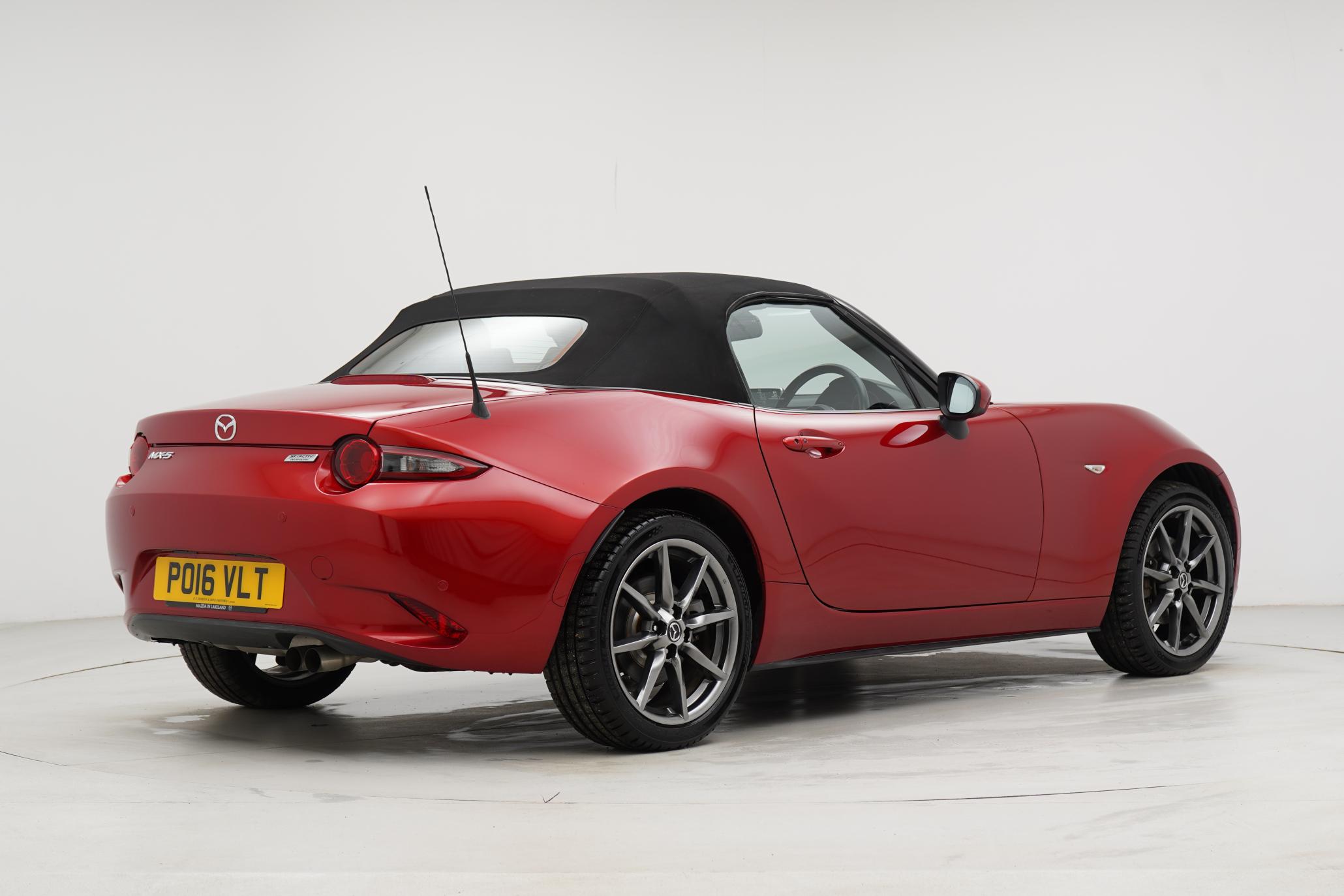 Mazda MX-5 2.0 SKYACTIV-G Sport Nav Convertible 2dr Petrol Manual Euro 6 (160 ps)