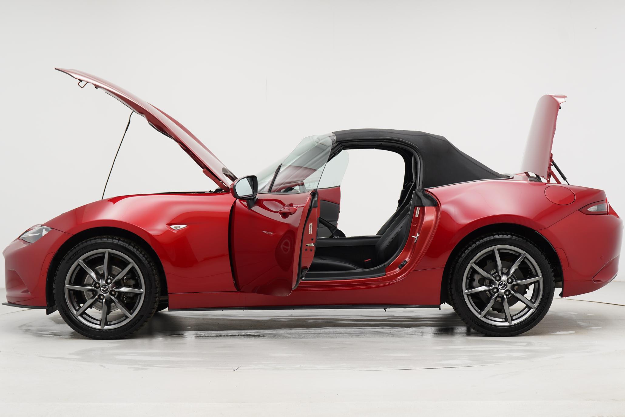 Mazda MX-5 2.0 SKYACTIV-G Sport Nav Convertible 2dr Petrol Manual Euro 6 (160 ps)