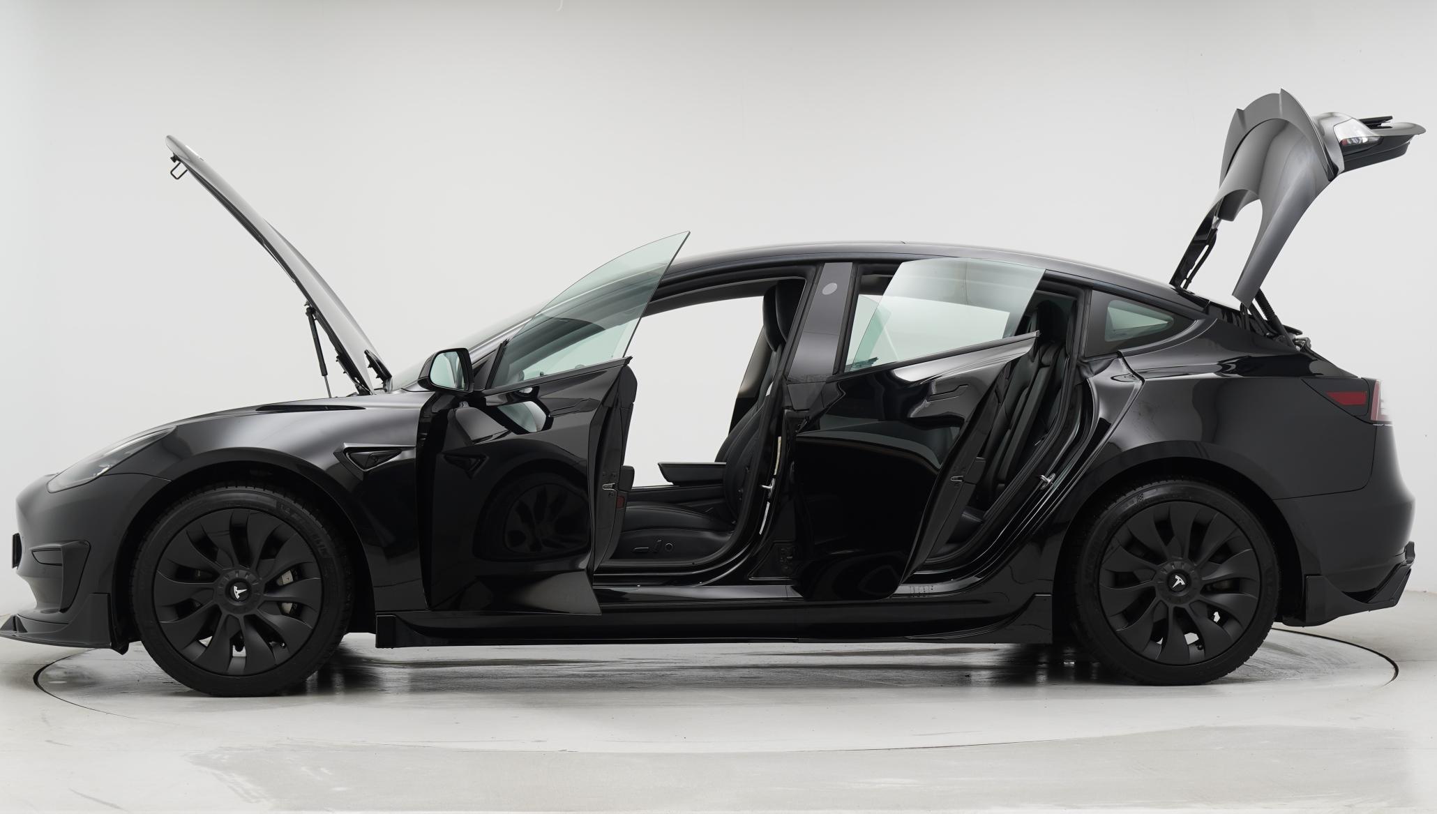 Tesla Model 3 Standard Range Plus Saloon 4dr Electric Auto RWD (241 bhp)