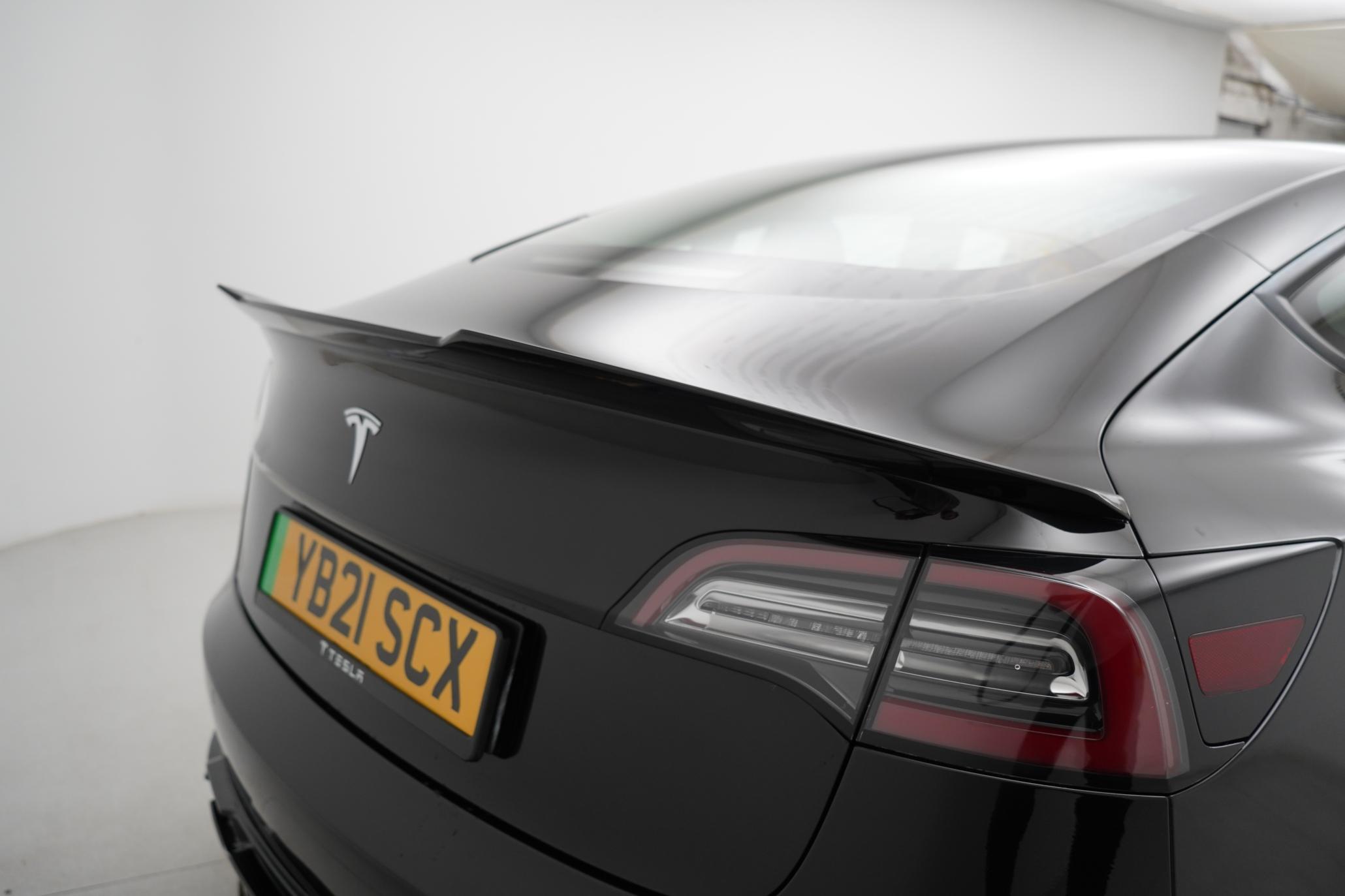 Tesla Model 3 Standard Range Plus Saloon 4dr Electric Auto RWD (241 bhp)