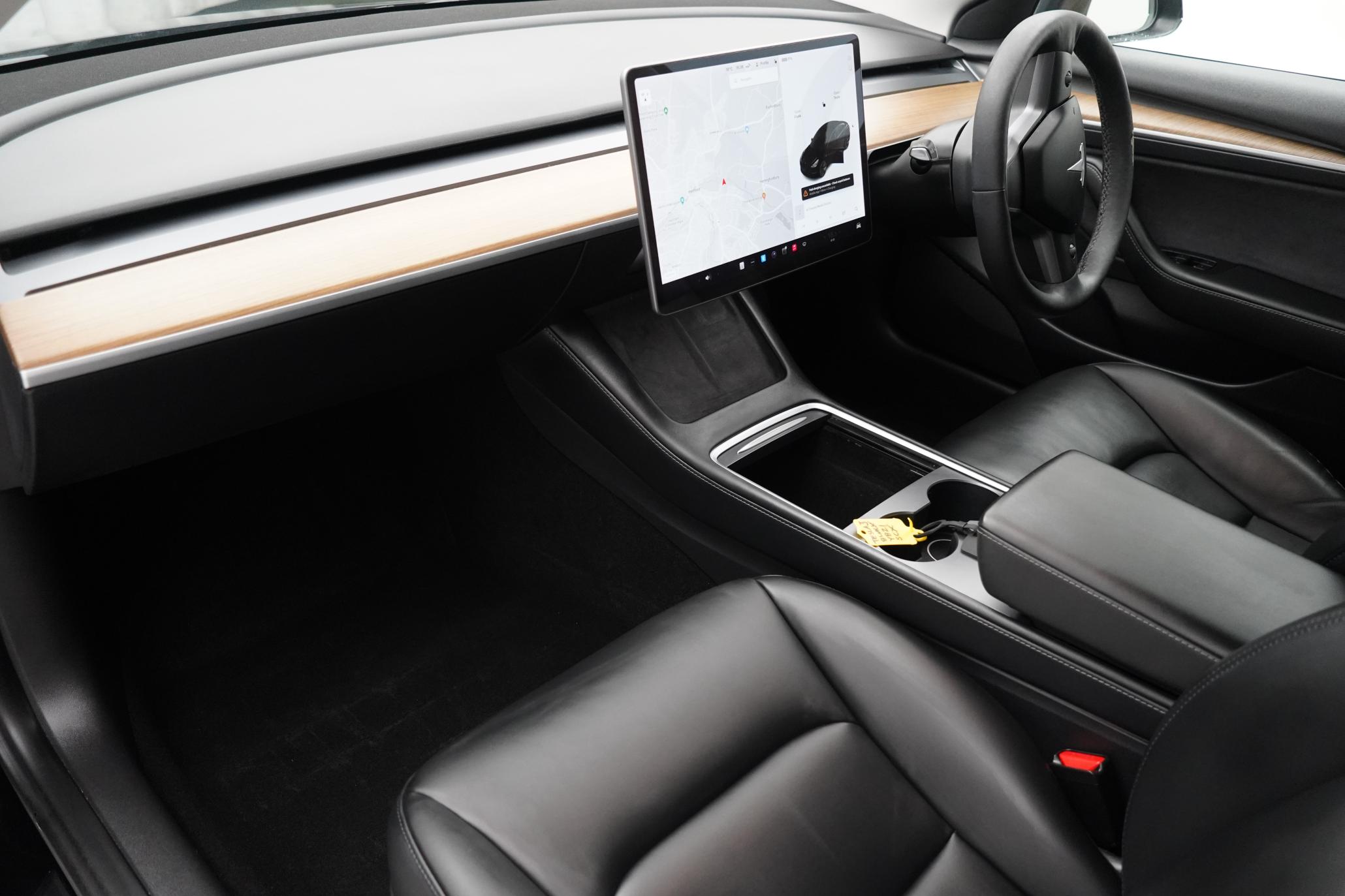 Tesla Model 3 Standard Range Plus Saloon 4dr Electric Auto RWD (241 bhp)