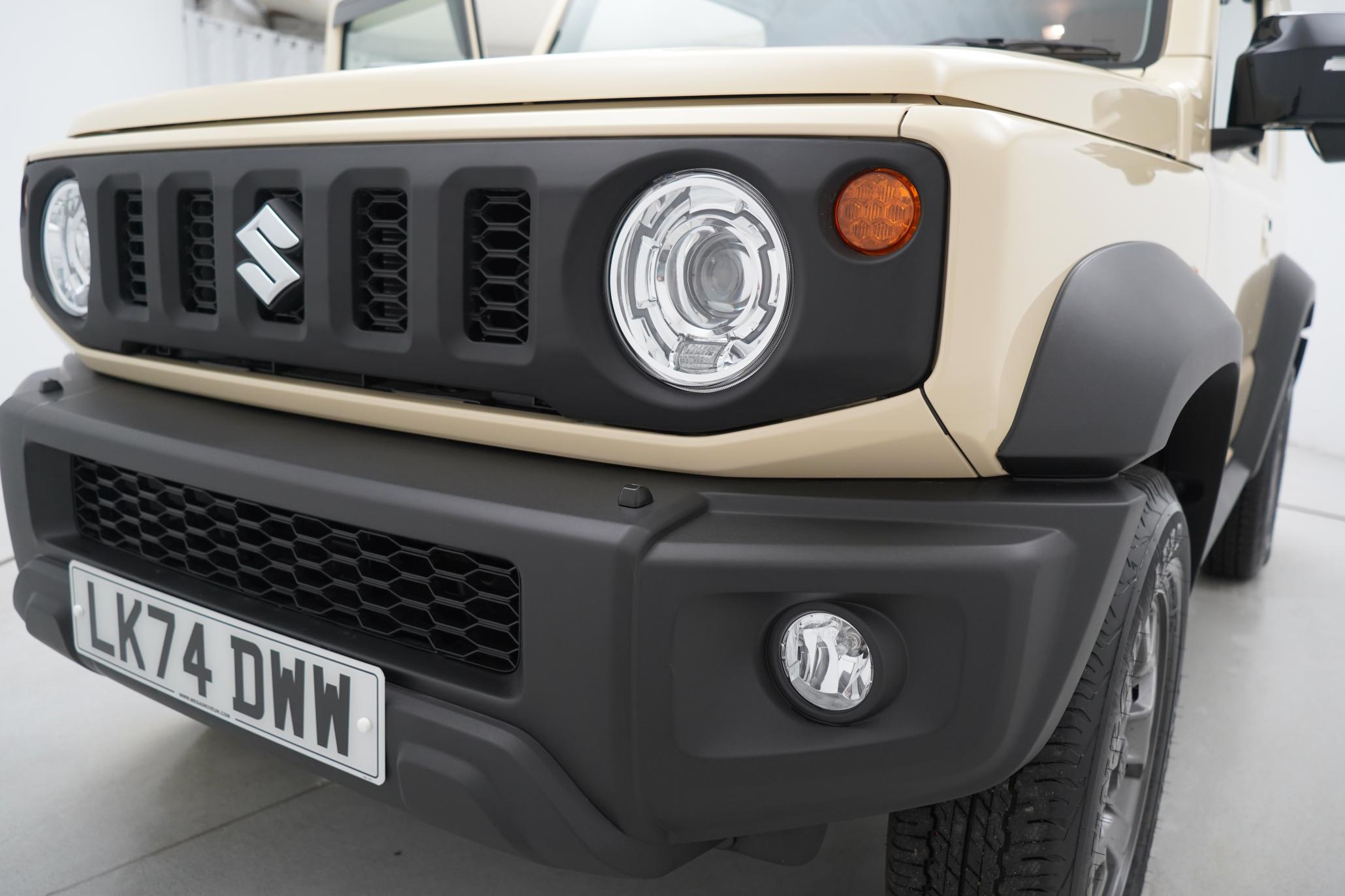 Suzuki Jimny 1.5 SZ5 SUV 3dr Petrol Auto ALLGRIP Euro 6 (101 ps)