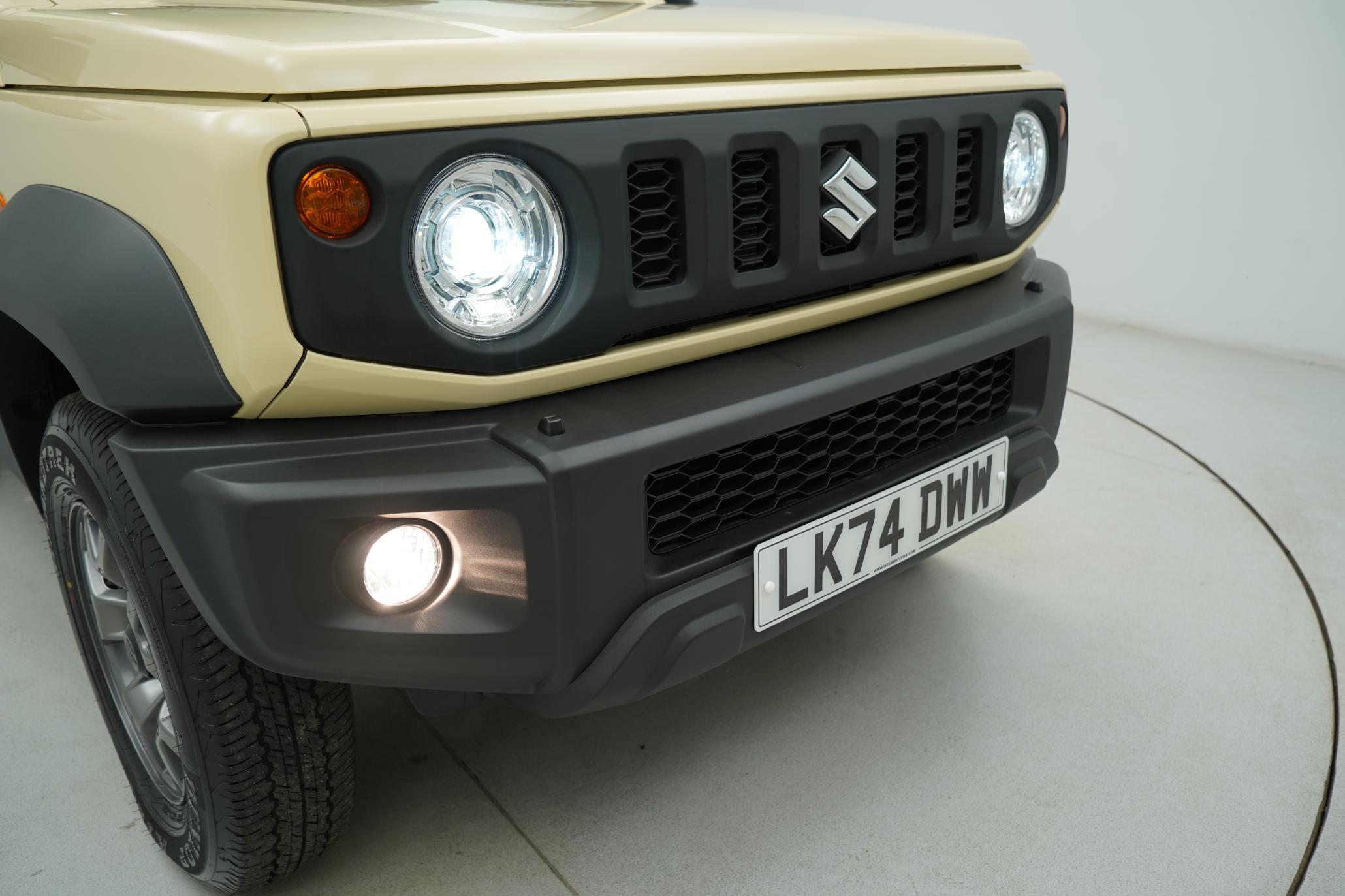 Suzuki Jimny 1.5 SZ5 SUV 3dr Petrol Auto ALLGRIP Euro 6 (101 ps)