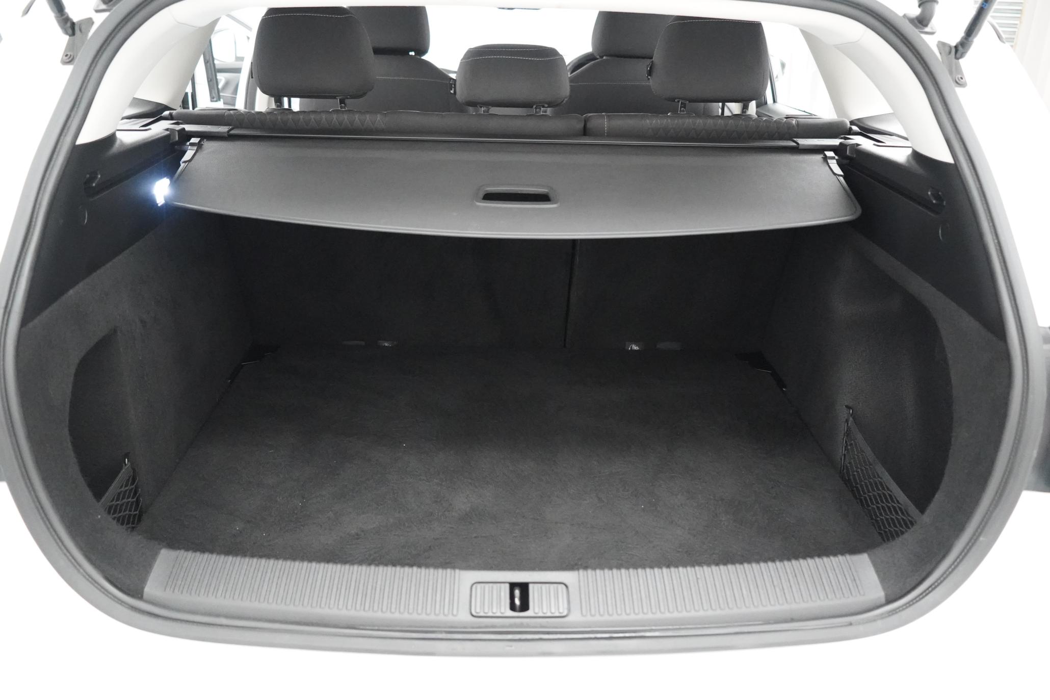 MG MG5 61.1kWh Excite Long Range Estate 5dr Electric Auto (156 ps)