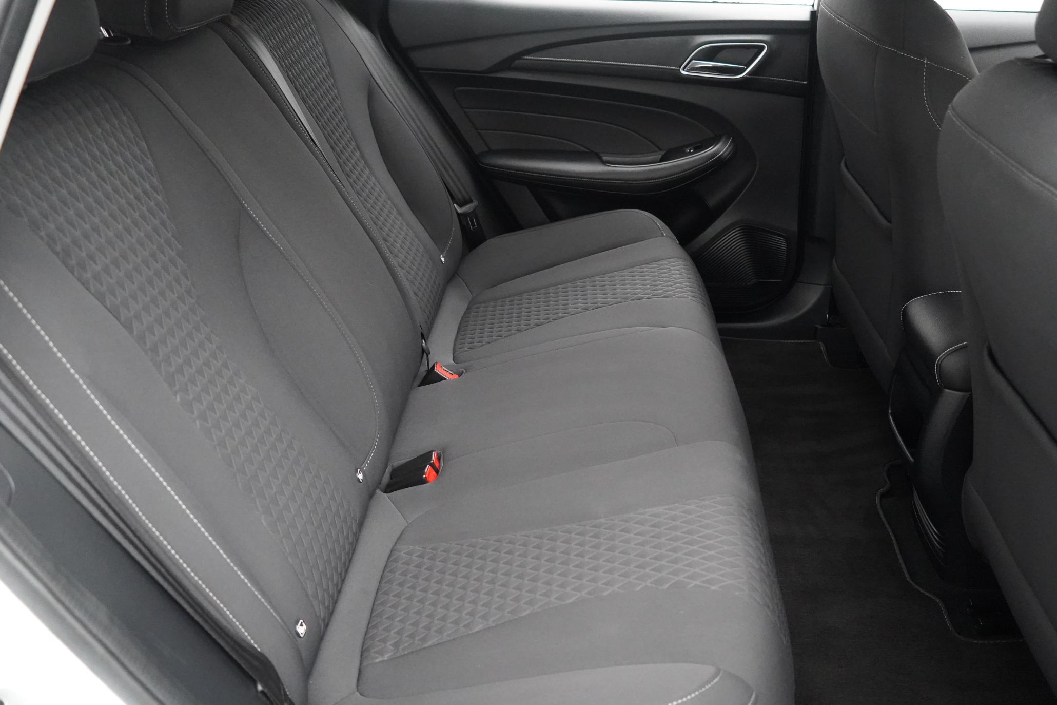 MG MG5 61.1kWh Excite Long Range Estate 5dr Electric Auto (156 ps)