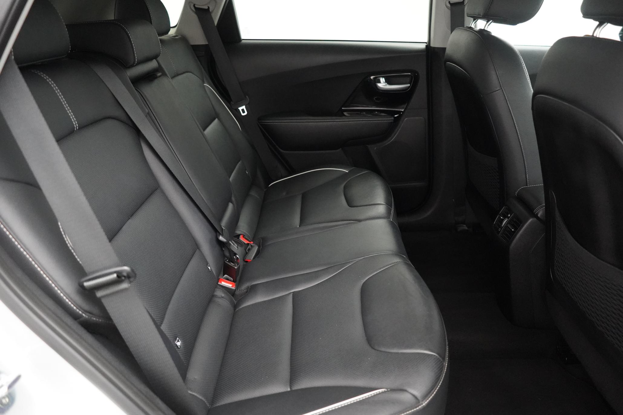 Kia Niro 64kWh 4+ SUV 5dr Electric Auto (201 bhp)