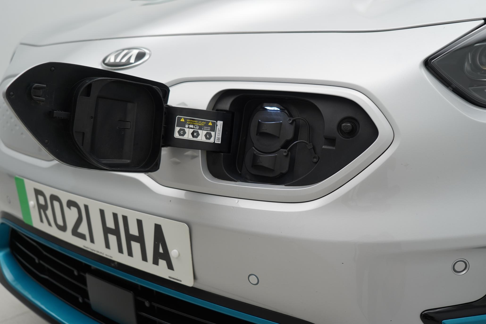 Kia Niro 64kWh 4+ SUV 5dr Electric Auto (201 bhp)