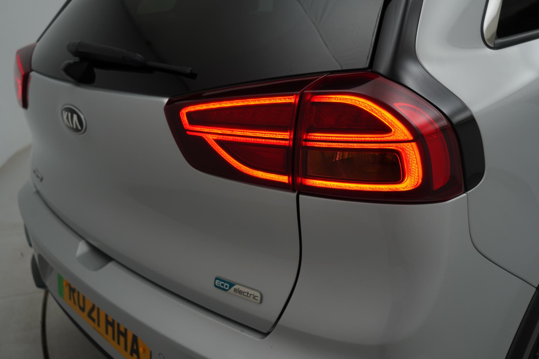 Kia Niro 64kWh 4+ SUV 5dr Electric Auto (201 bhp)