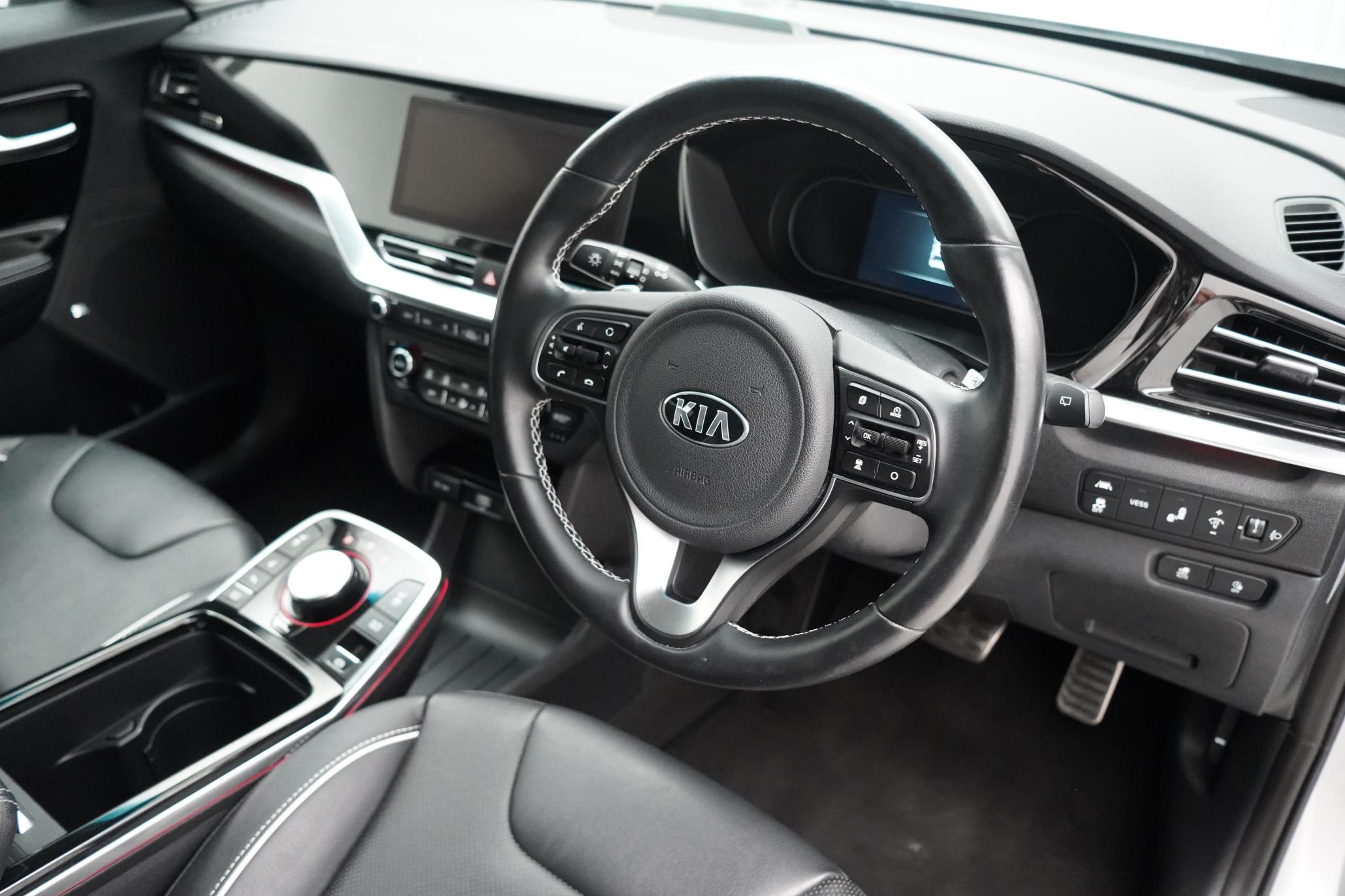 Kia Niro 64kWh 4+ SUV 5dr Electric Auto (201 bhp)