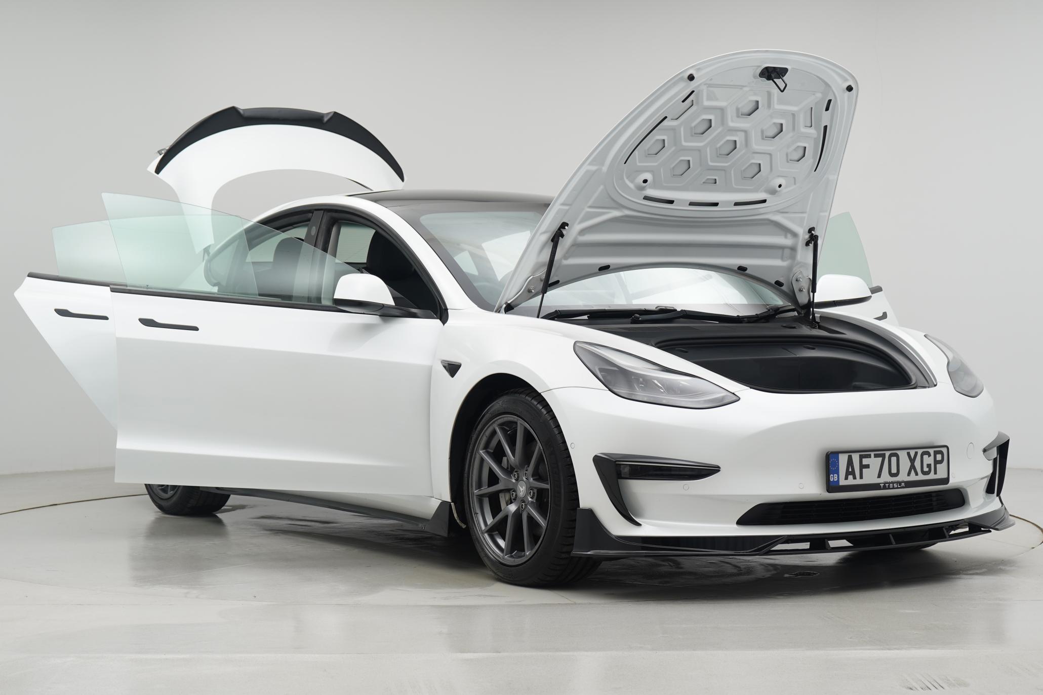 Tesla Model 3 (Dual Motor) Long Range Saloon 4dr Electric Auto 4WDE (346 ps)