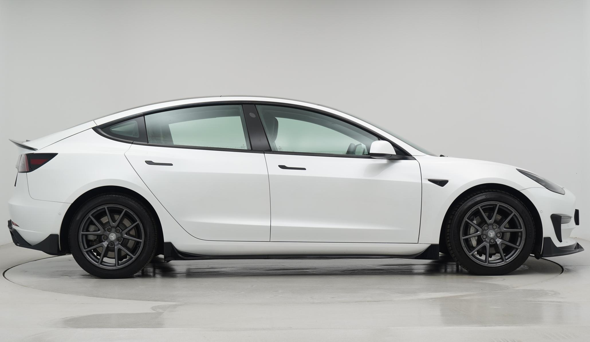 Tesla Model 3 (Dual Motor) Long Range Saloon 4dr Electric Auto 4WDE (346 ps)