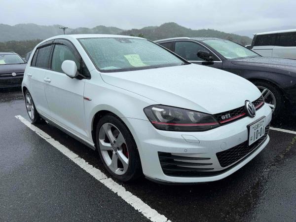 Volkswagen Golf 2.0 TSI BlueMotion Tech GTI Hatchback 5dr Petrol DSG Euro 6 (s/s) (220 ps)