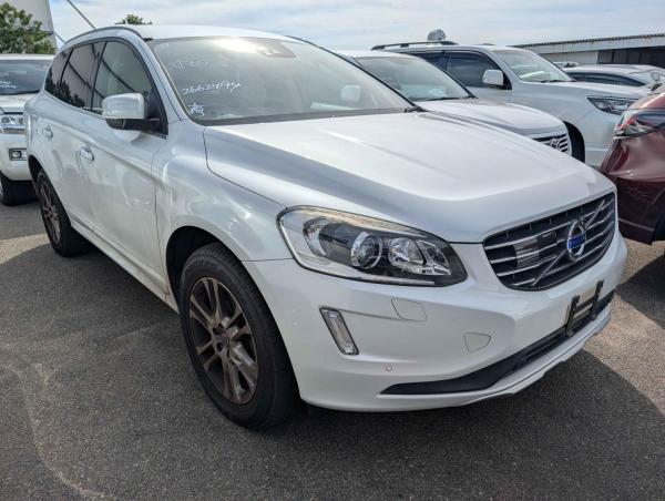 Volvo XC60 2.0 SE SUV (2013 - 2017)