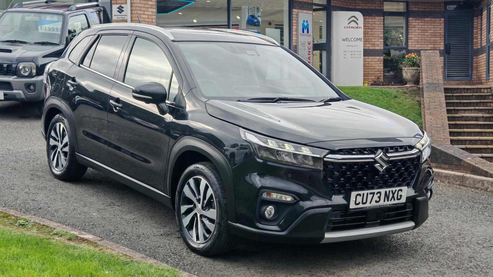 Suzuki S-cross