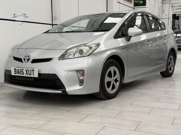 Toyota Prius 1.8 VVT-h T4 Hatchback 5dr Petrol Hybrid CVT Euro 6 (s/s) (136 ps)