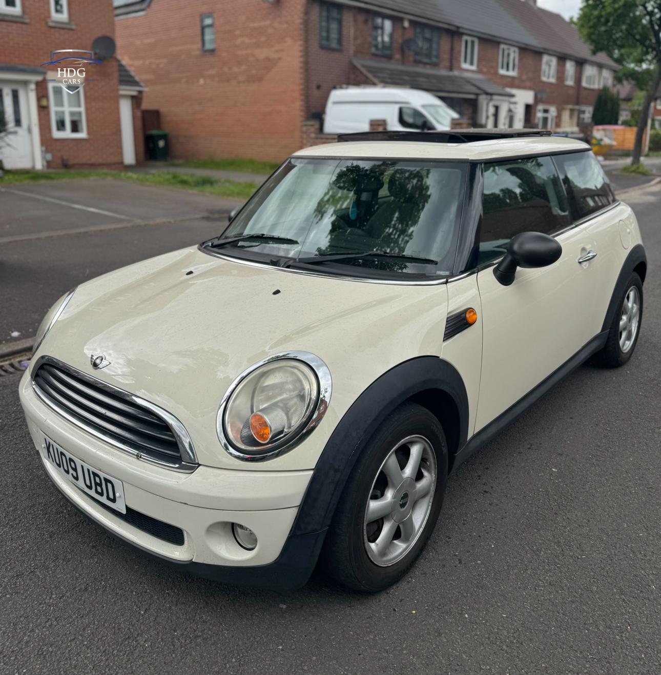 Mini One MINI Hatch 1.4 One Hatchback 3dr Petrol Manual Euro 4 (95 ps) - MINI ...