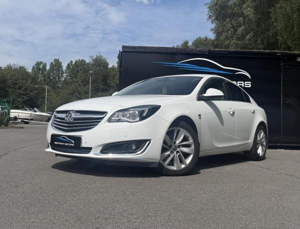 Vauxhall Insignia 2.0T Elite Nav Hatchback 5dr Petrol Auto Euro 5 (250 ps)