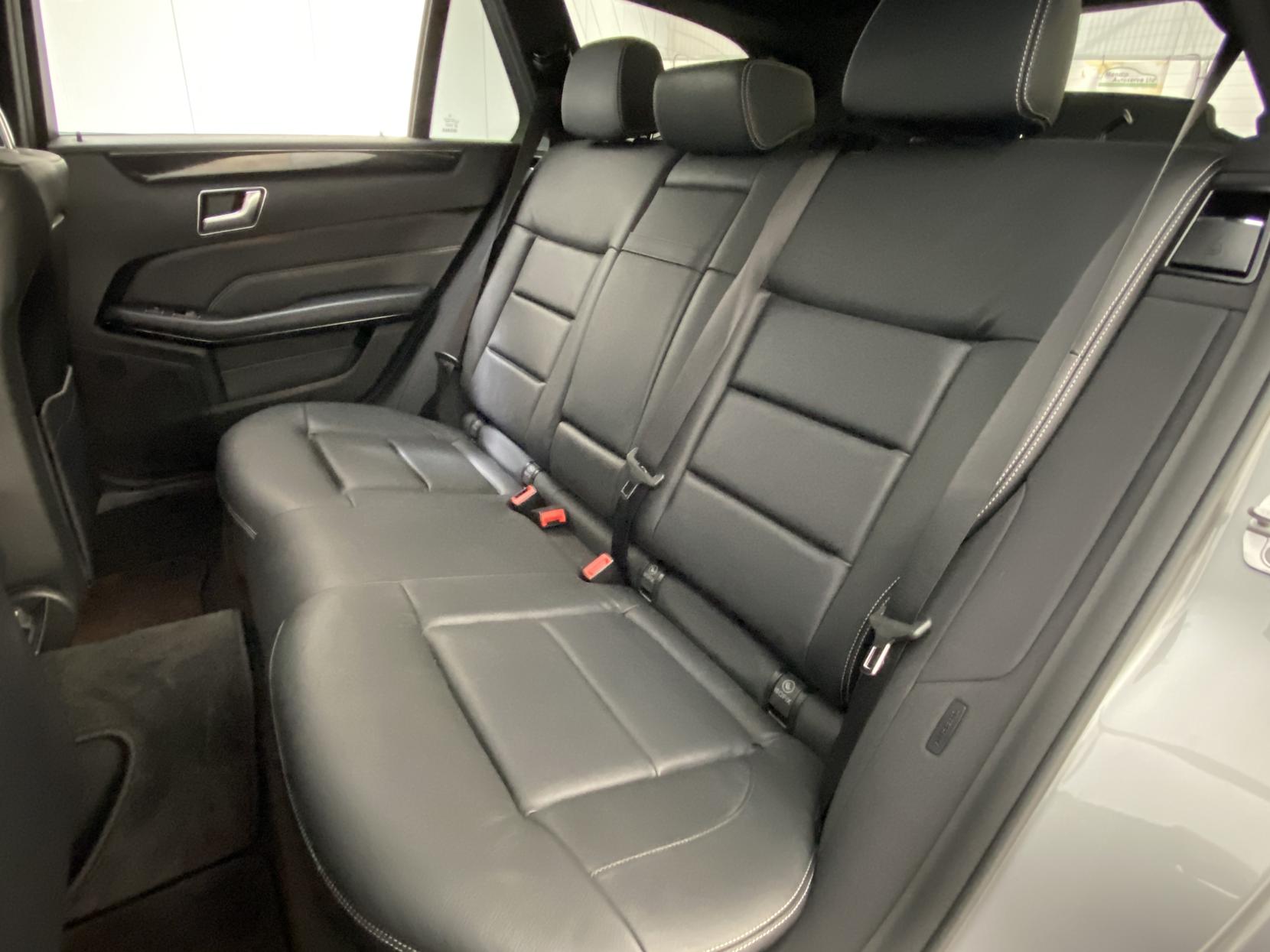 Mercedes-Benz E Class 2.0 E250 AMG Line Estate 5dr Petrol G-Tronic+ Euro 6 (s/s) (211 ps)