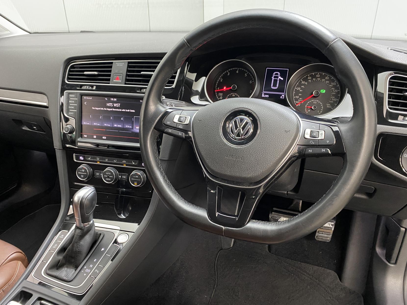 Volkswagen Golf 1.4 TSI BlueMotion Tech GT Estate 5dr Petrol DSG Euro 5 (s/s) (140 ps)