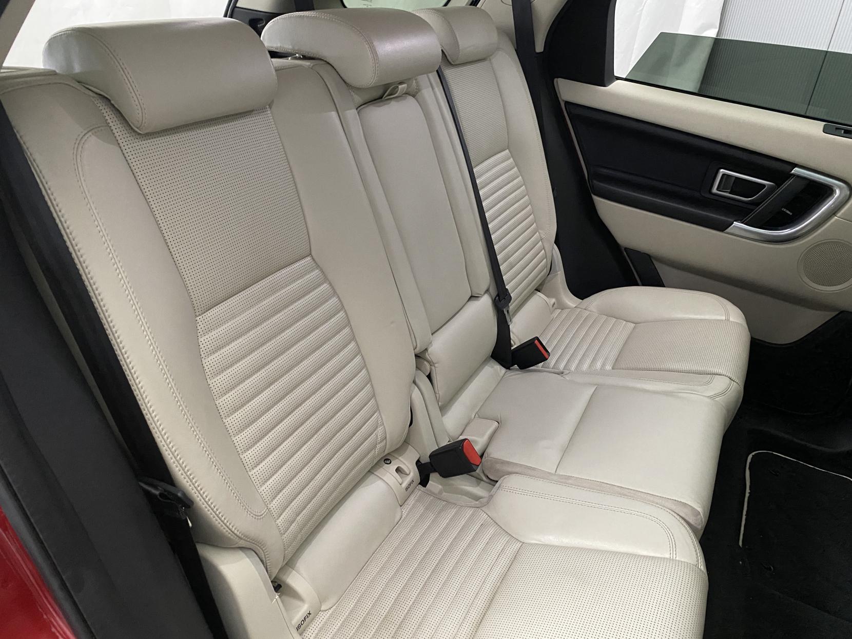 Land Rover Discovery Sport 2.0 TD4 HSE Luxury SUV 5dr Diesel Auto 4WD Euro 6 (s/s) (180 ps)