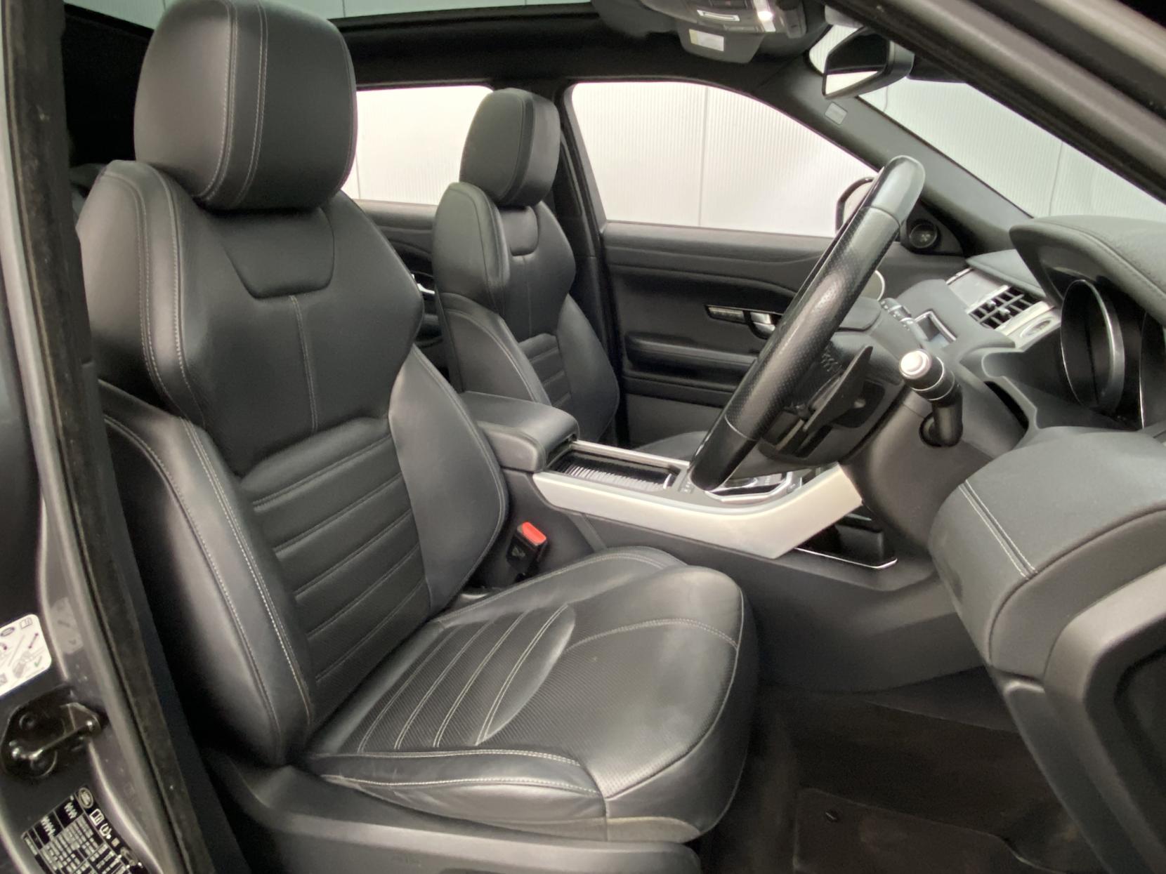 Land Rover Range Rover Evoque 2.0 TD4 HSE Dynamic SUV 5dr Diesel Auto 4WD Euro 6 (s/s) (180 ps)