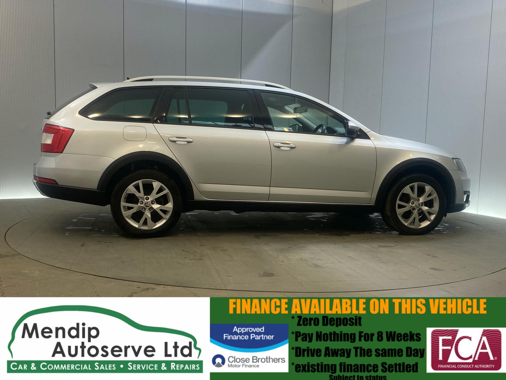 Skoda Octavia 2.0 TDI Scout Estate 5dr Diesel Manual 4WD Euro 6 (s/s) (150 ps)