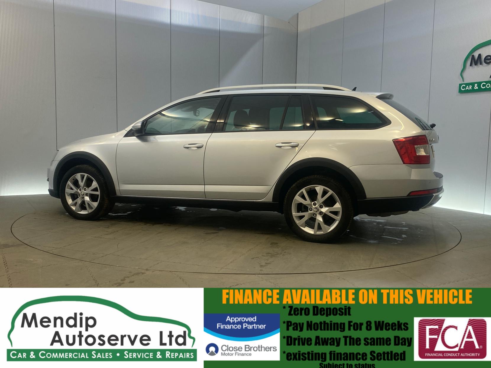 Skoda Octavia 2.0 TDI Scout Estate 5dr Diesel Manual 4WD Euro 6 (s/s) (150 ps)