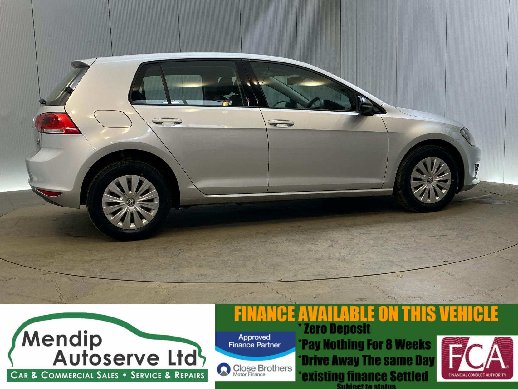 Volkswagen Golf 1.6 TDI BlueMotion Tech S Hatchback 5dr Diesel Manual Euro 5 (s/s) (105 ps)