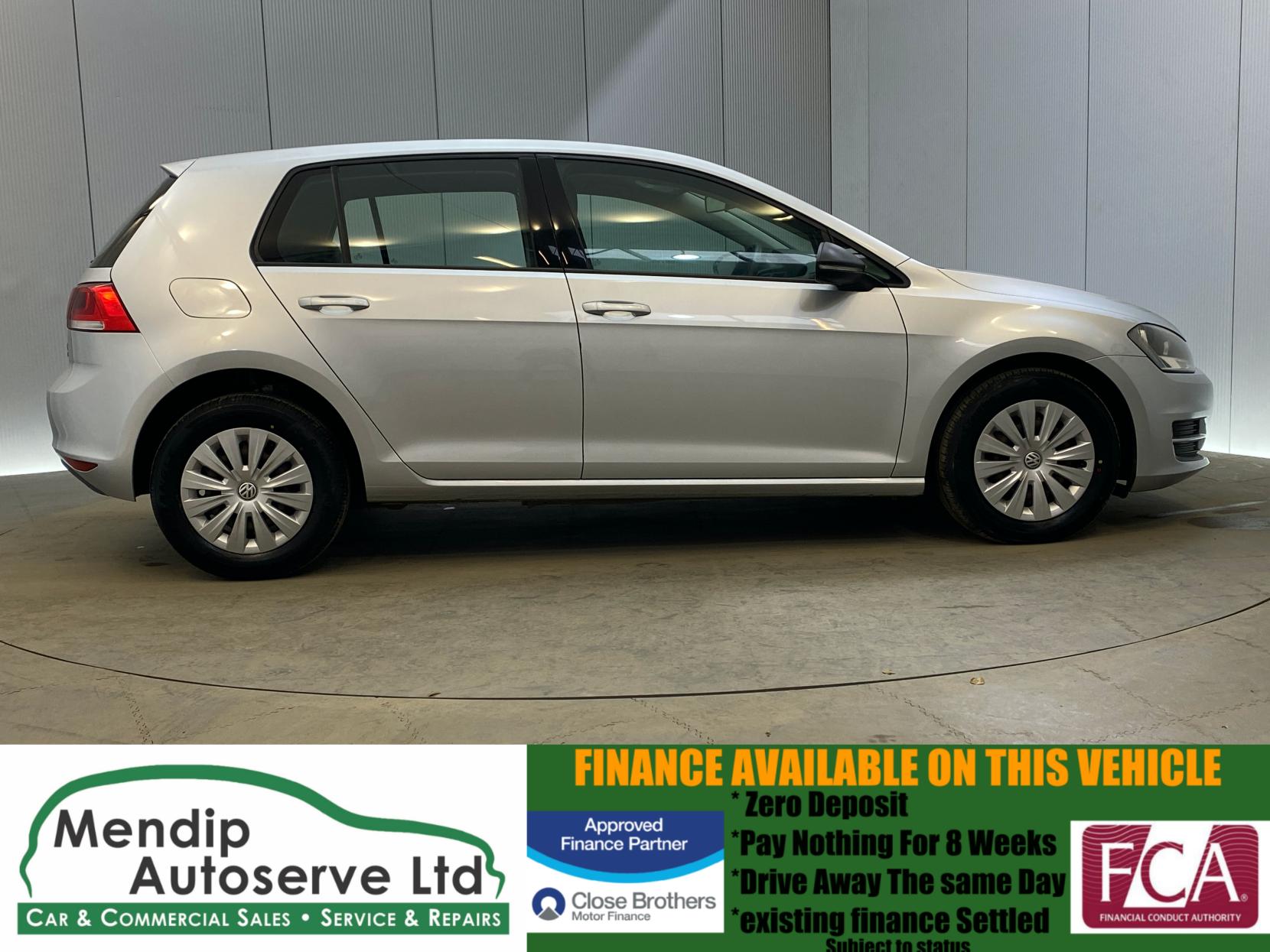 Volkswagen Golf 1.6 TDI BlueMotion Tech S Hatchback 5dr Diesel Manual Euro 5 (s/s) (105 ps)