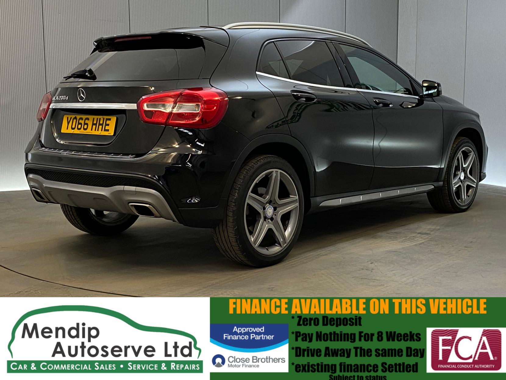 Mercedes-Benz GLA 2.1 GLA200d AMG Line SUV 5dr Diesel Manual Euro 6 (s/s) (136 ps)