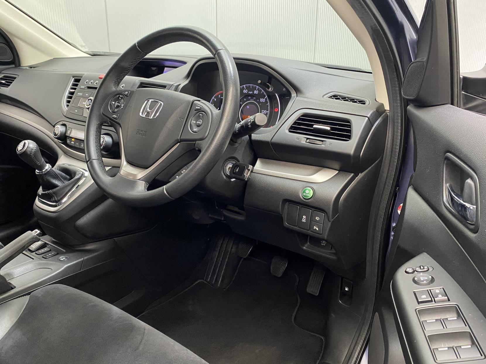 Honda CR-V 2.2 i-DTEC SR SUV 5dr Diesel Manual 4WD Euro 5 (s/s) (150 ps)
