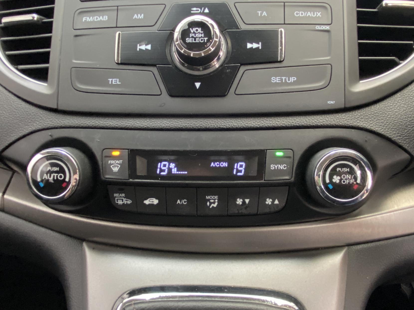 Honda CR-V 2.2 i-DTEC SR SUV 5dr Diesel Manual 4WD Euro 5 (s/s) (150 ps)