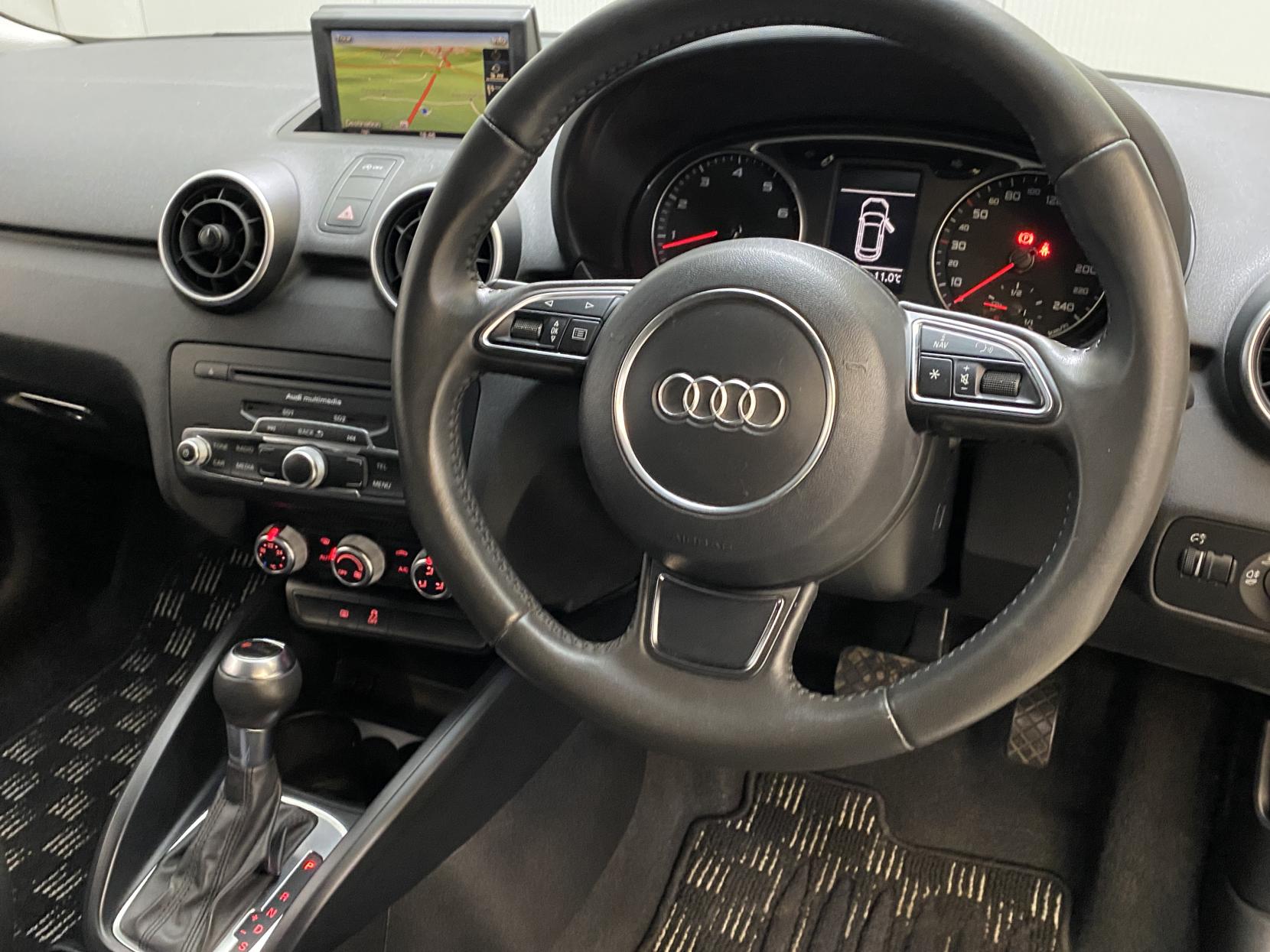 Audi A1 1.4 TFSI Sport Sportback 5dr Petrol S Tronic Euro 5 (s/s) (122 ps)