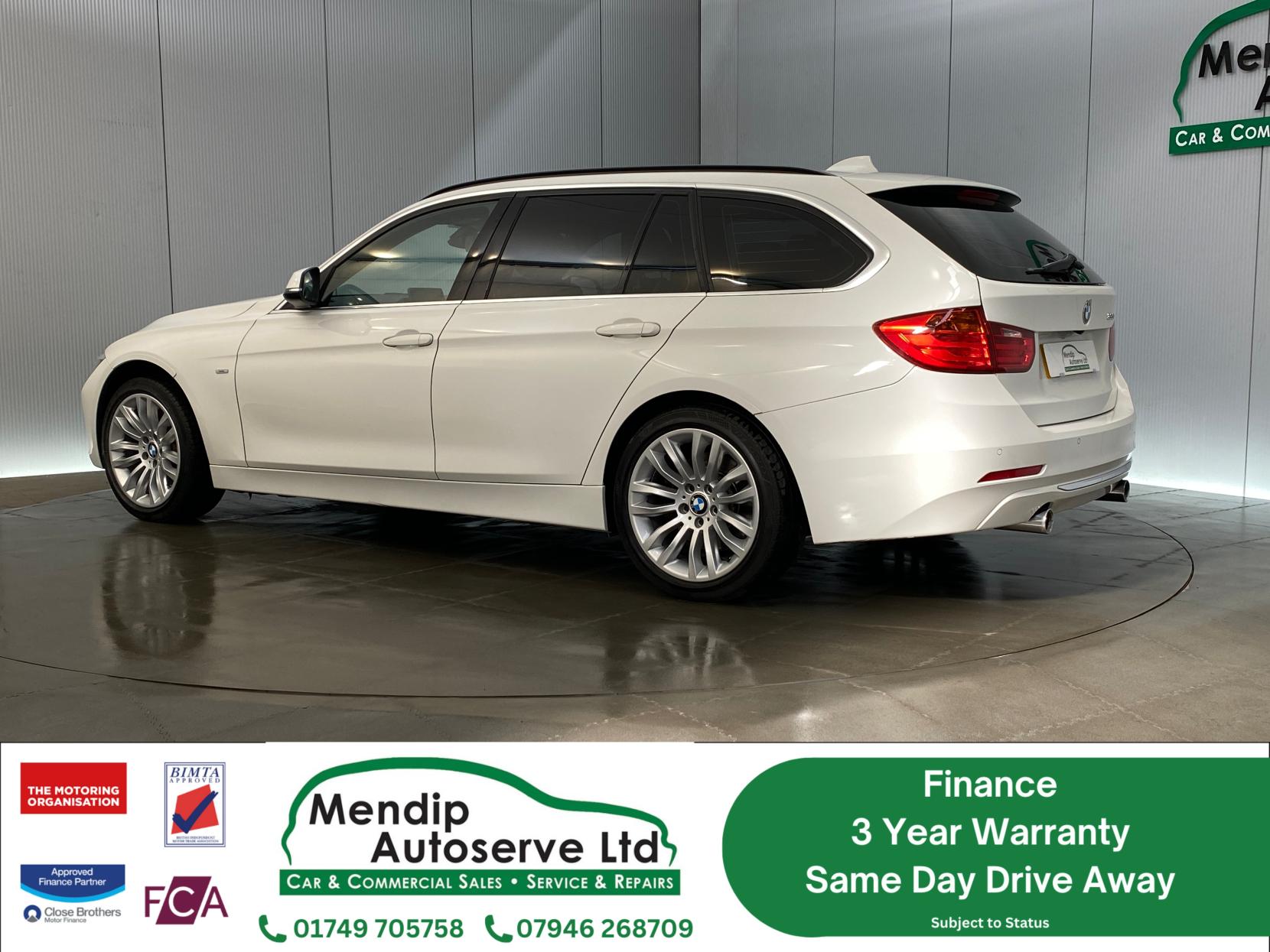 BMW 3 Series 3.0 335i Luxury Touring 5dr Petrol Auto Euro 5 (s/s) (306 ps)