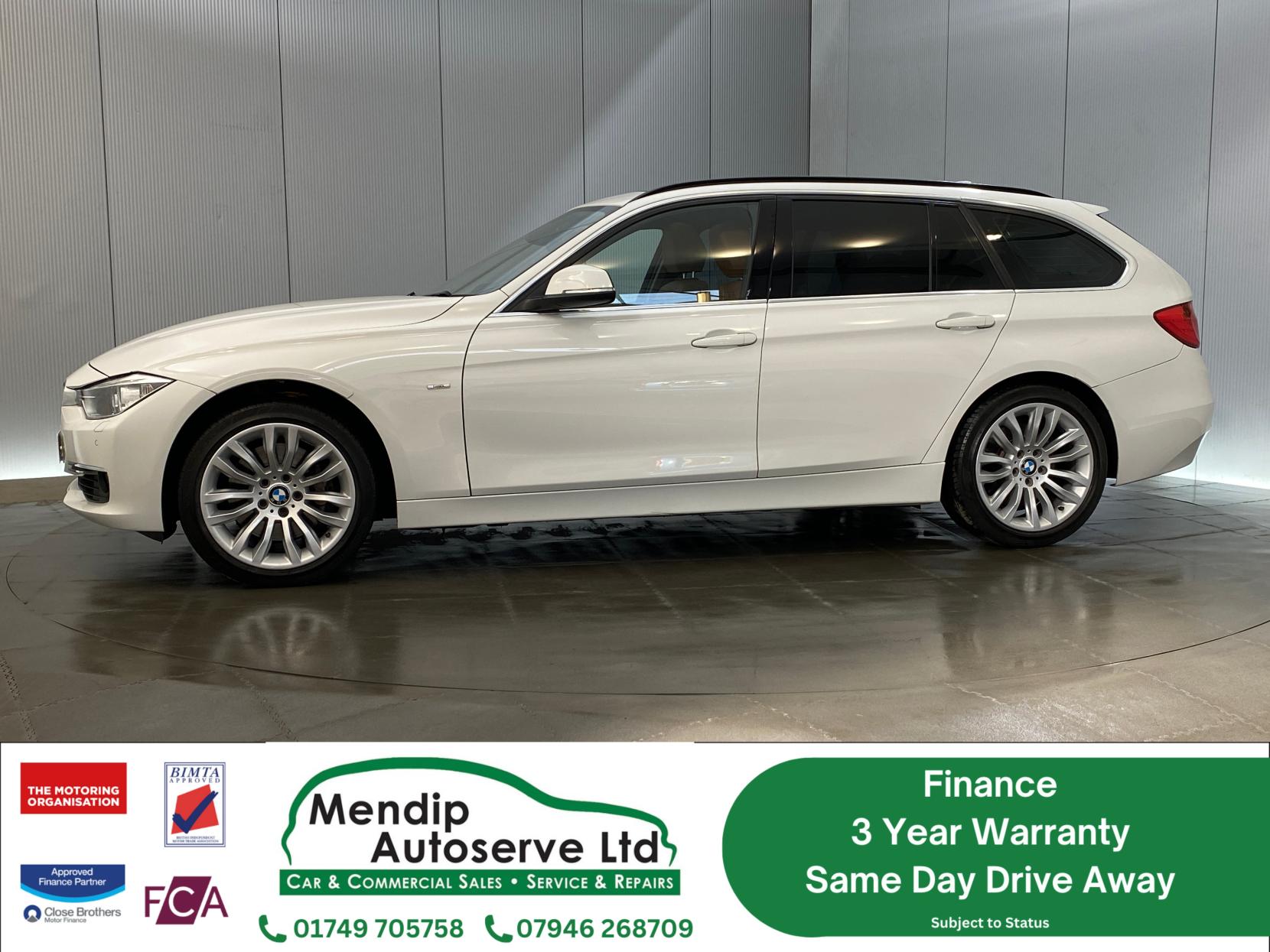 BMW 3 Series 3.0 335i Luxury Touring 5dr Petrol Auto Euro 5 (s/s) (306 ps)