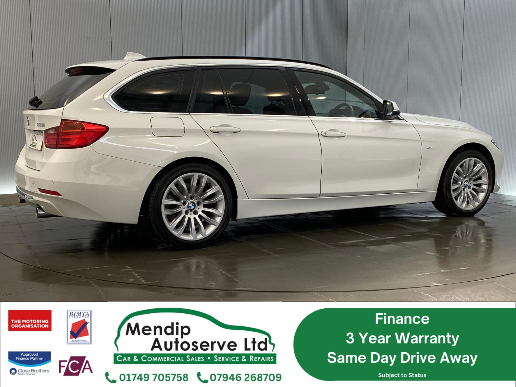 BMW 3 Series 3.0 335i Luxury Touring 5dr Petrol Auto Euro 5 (s/s) (306 ps)
