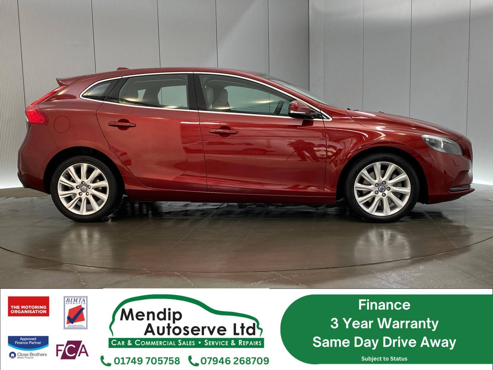 Volvo V40 2.0 D3 SE Lux Nav Hatchback 5dr Diesel Geartronic Euro 5 (s/s) (150 ps)