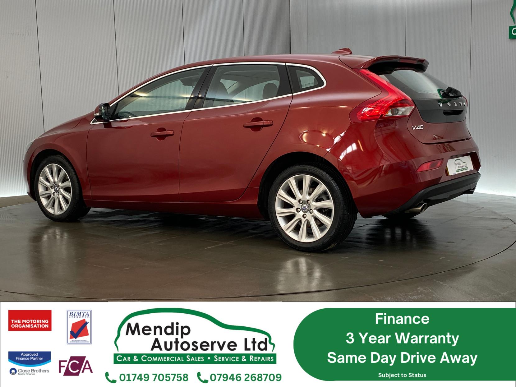 Volvo V40 2.0 D3 SE Lux Nav Hatchback 5dr Diesel Geartronic Euro 5 (s/s) (150 ps)