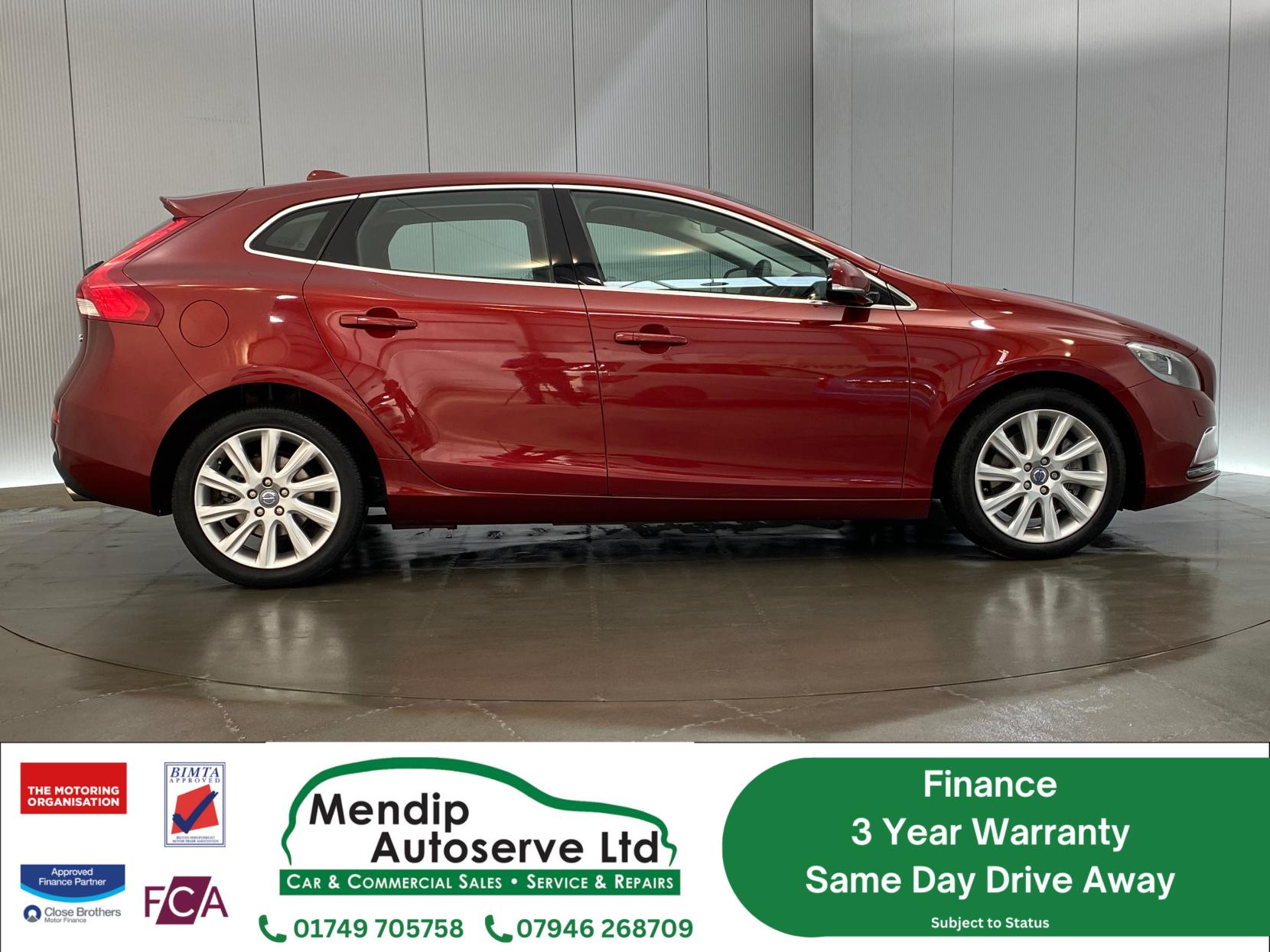 Volvo V40 2.0 D3 SE Lux Nav Hatchback 5dr Diesel Geartronic Euro 5 (s/s) (150 ps)