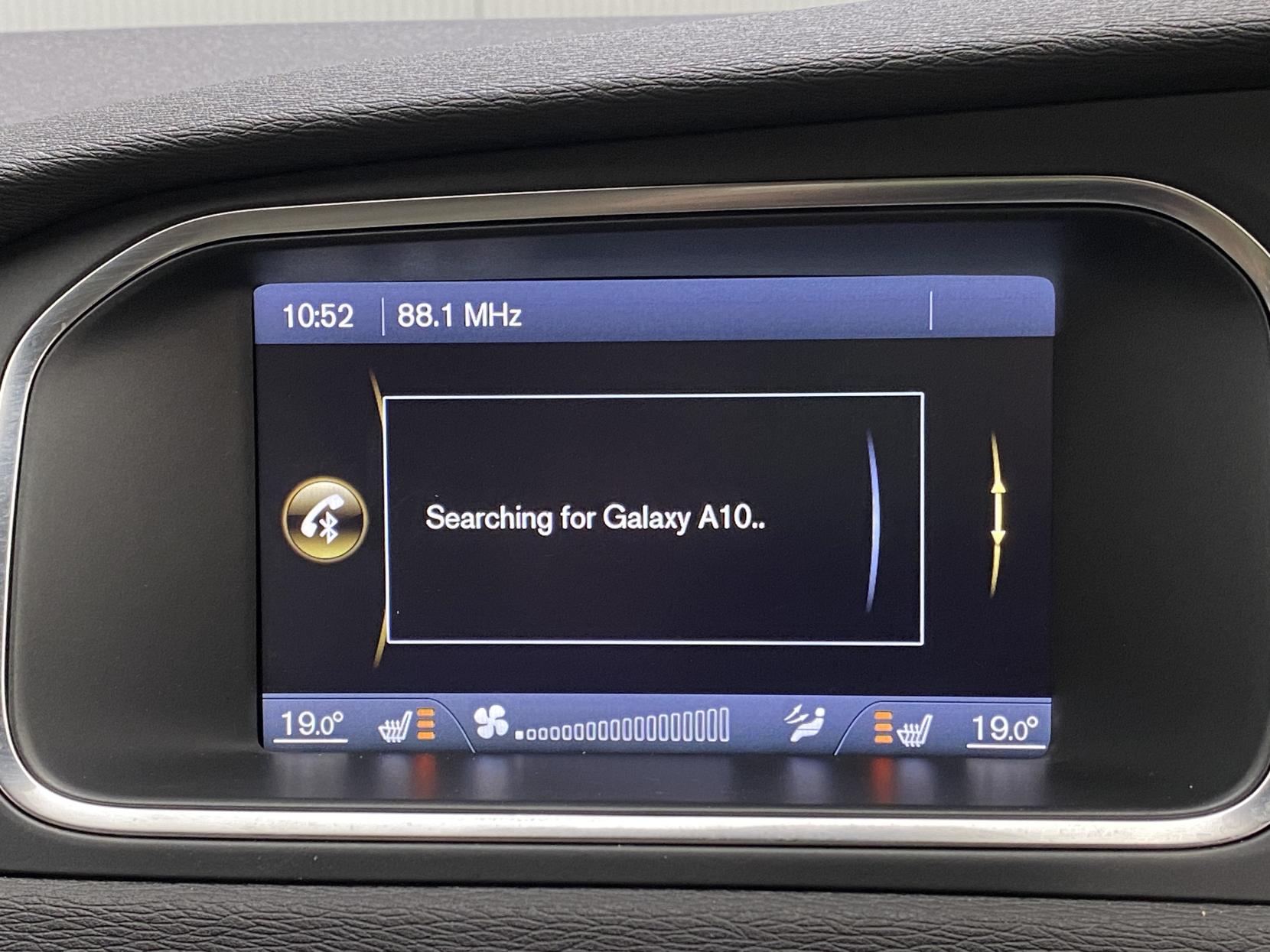 Volvo V40 2.0 D3 SE Lux Nav Hatchback 5dr Diesel Geartronic Euro 5 (s/s) (150 ps)