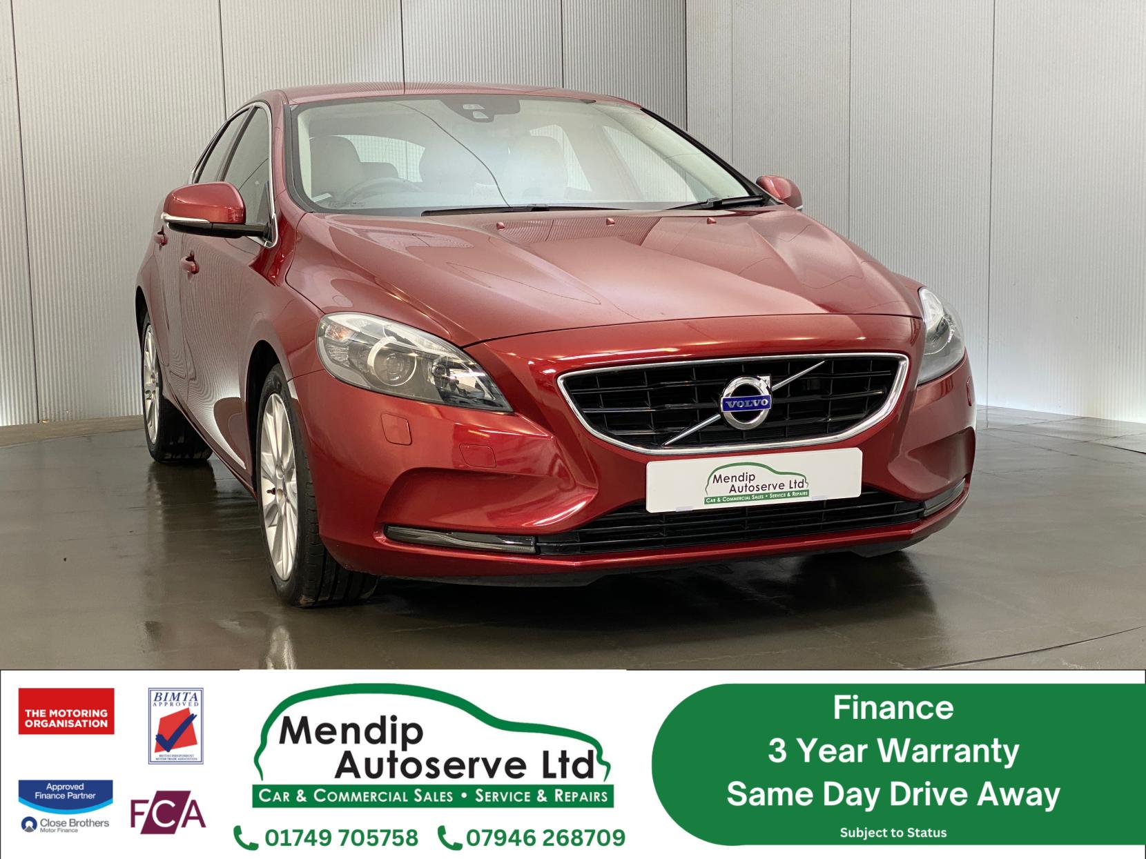 Volvo V40 2.0 D3 SE Lux Nav Hatchback 5dr Diesel Geartronic Euro 5 (s/s) (150 ps)